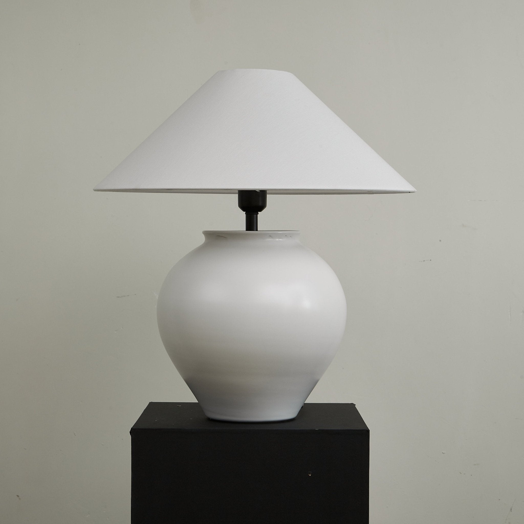Loame Table Lamp
