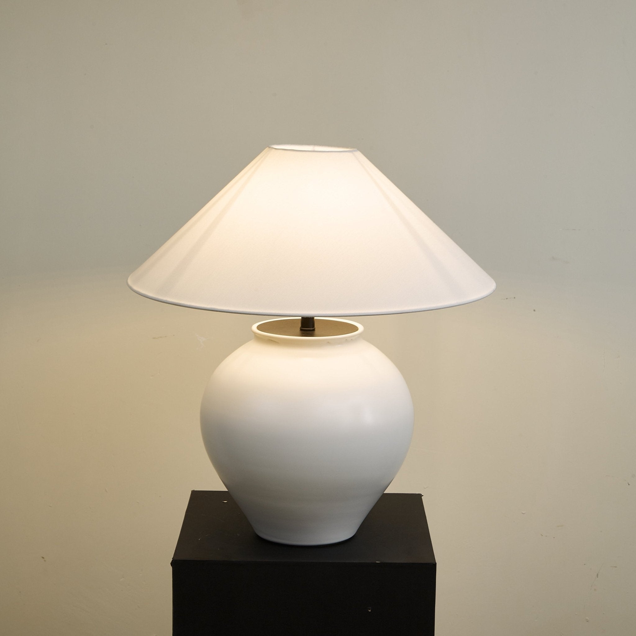 Loame Table Lamp
