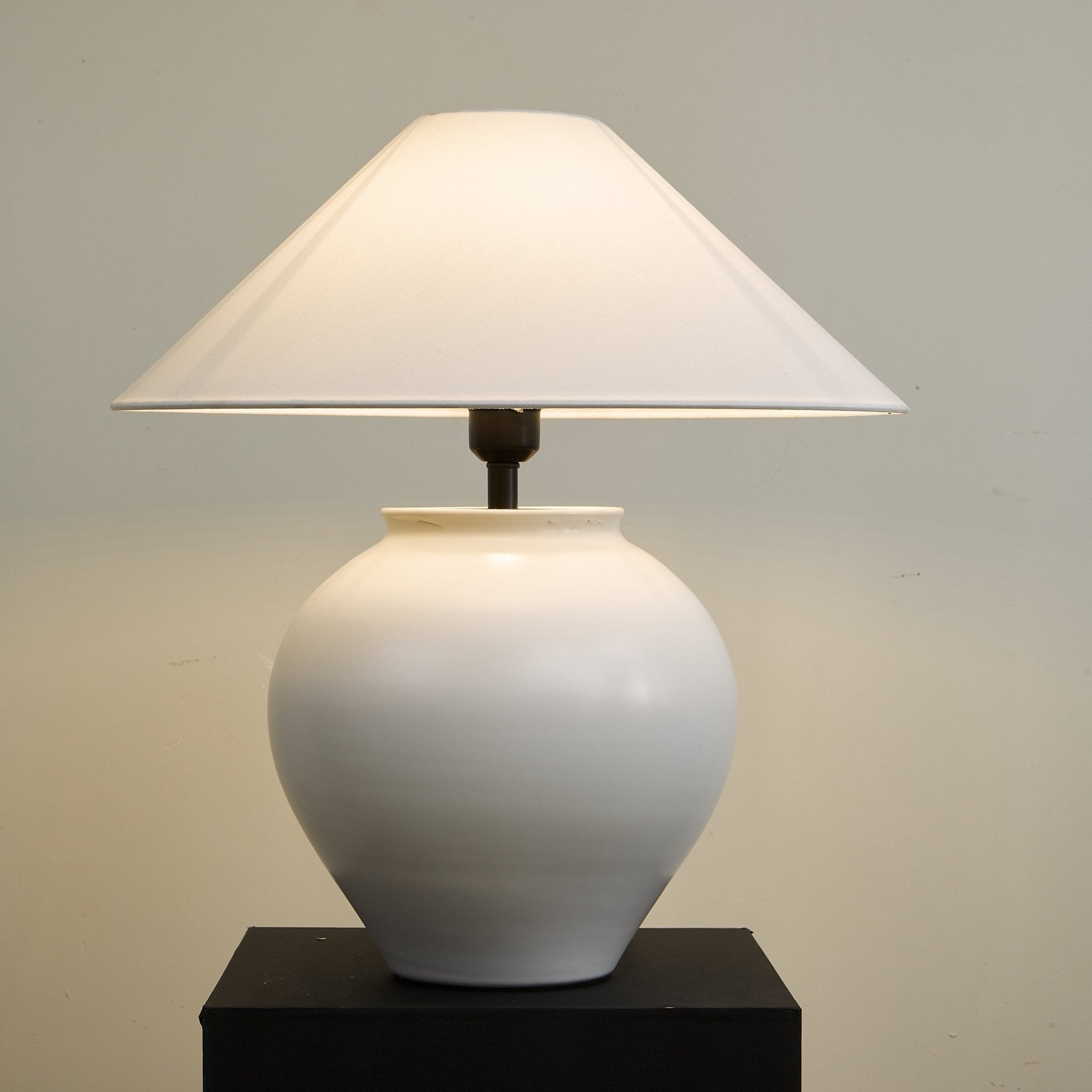 Loame Table Lamp