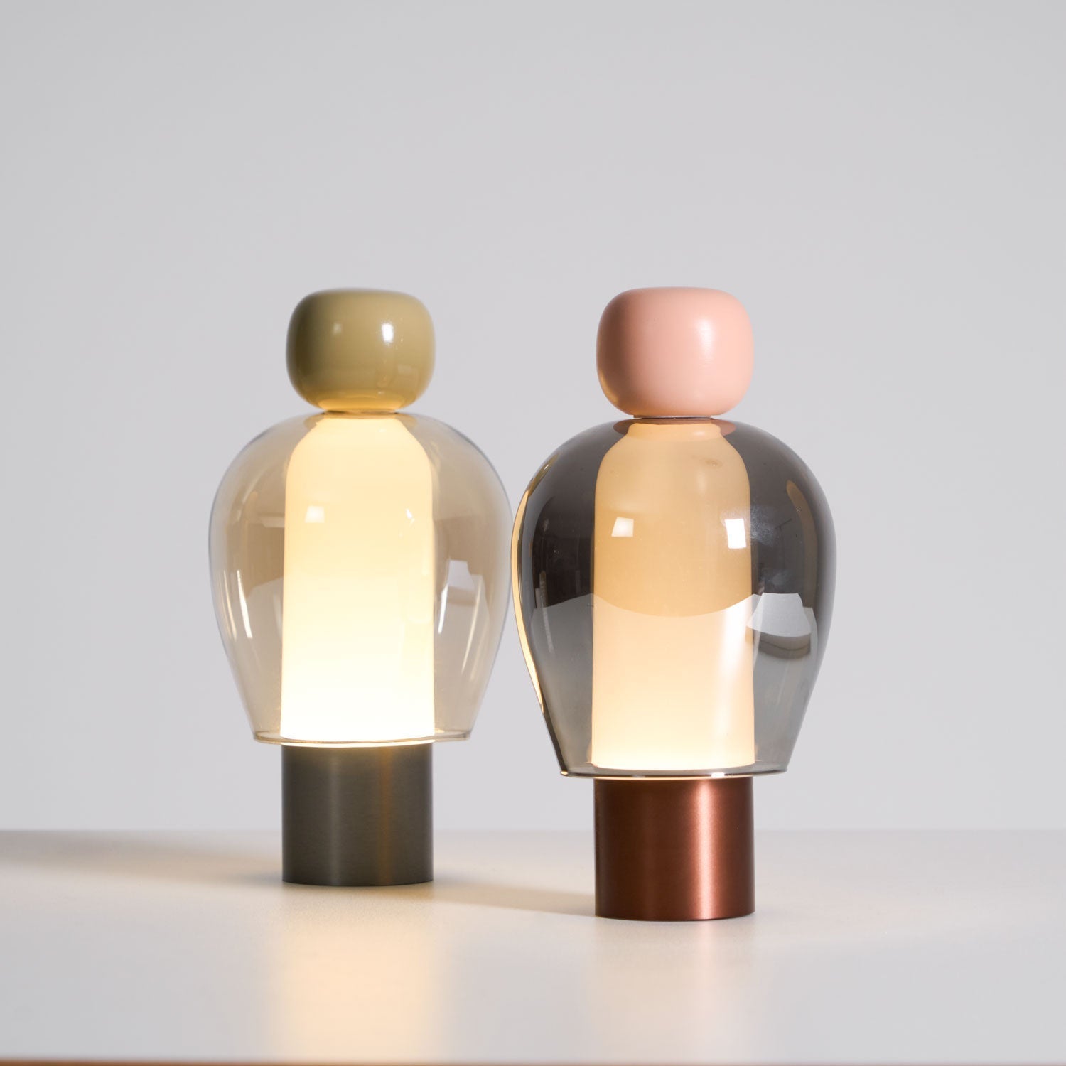 Maviro Table Lamp