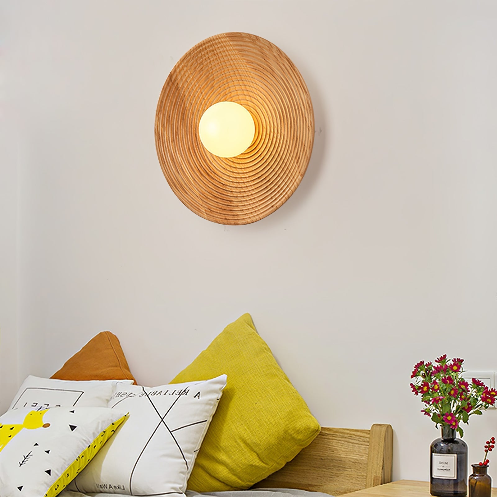 Lumina Wall Light