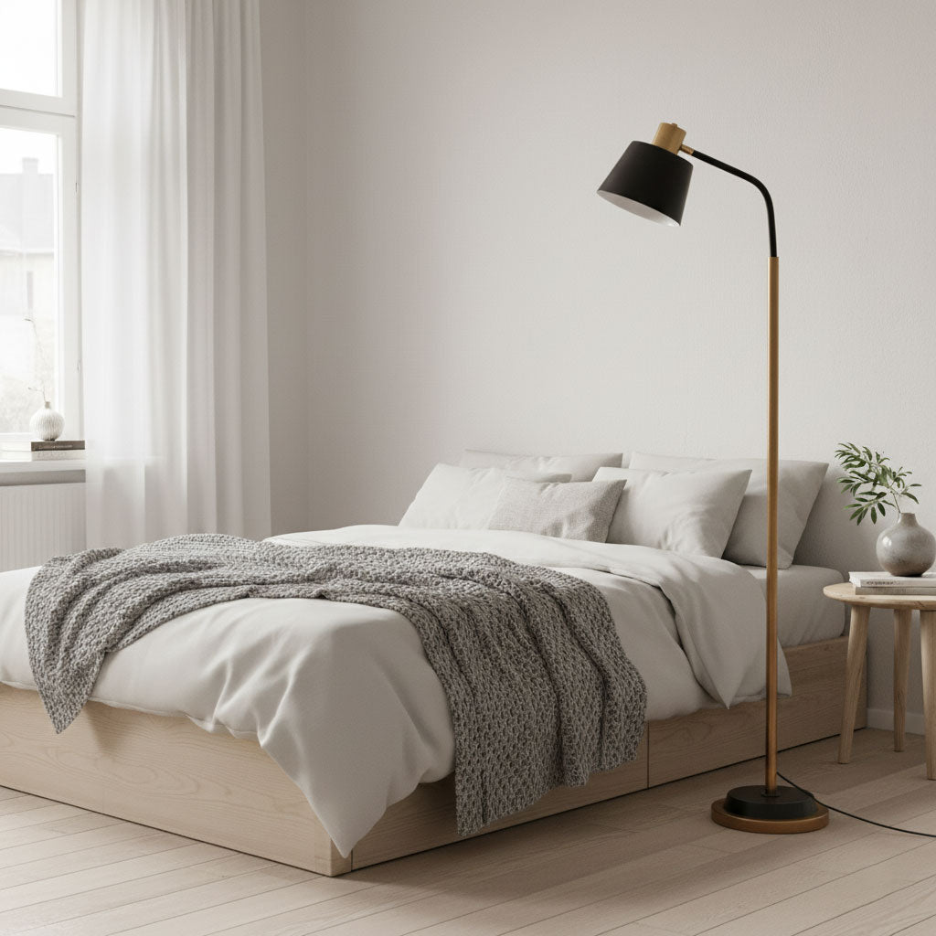 Sevem Floor Lamp
