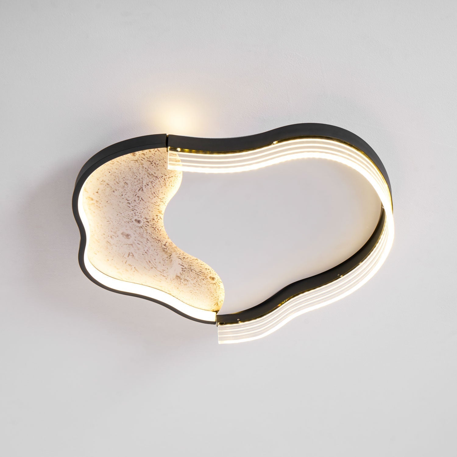 Leomezo Ceiling Light