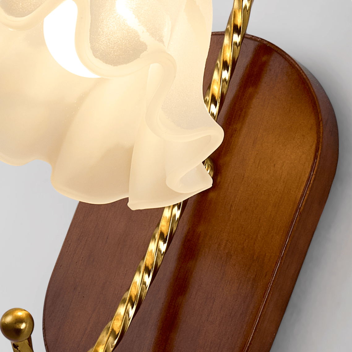 Mefusile Wall Light