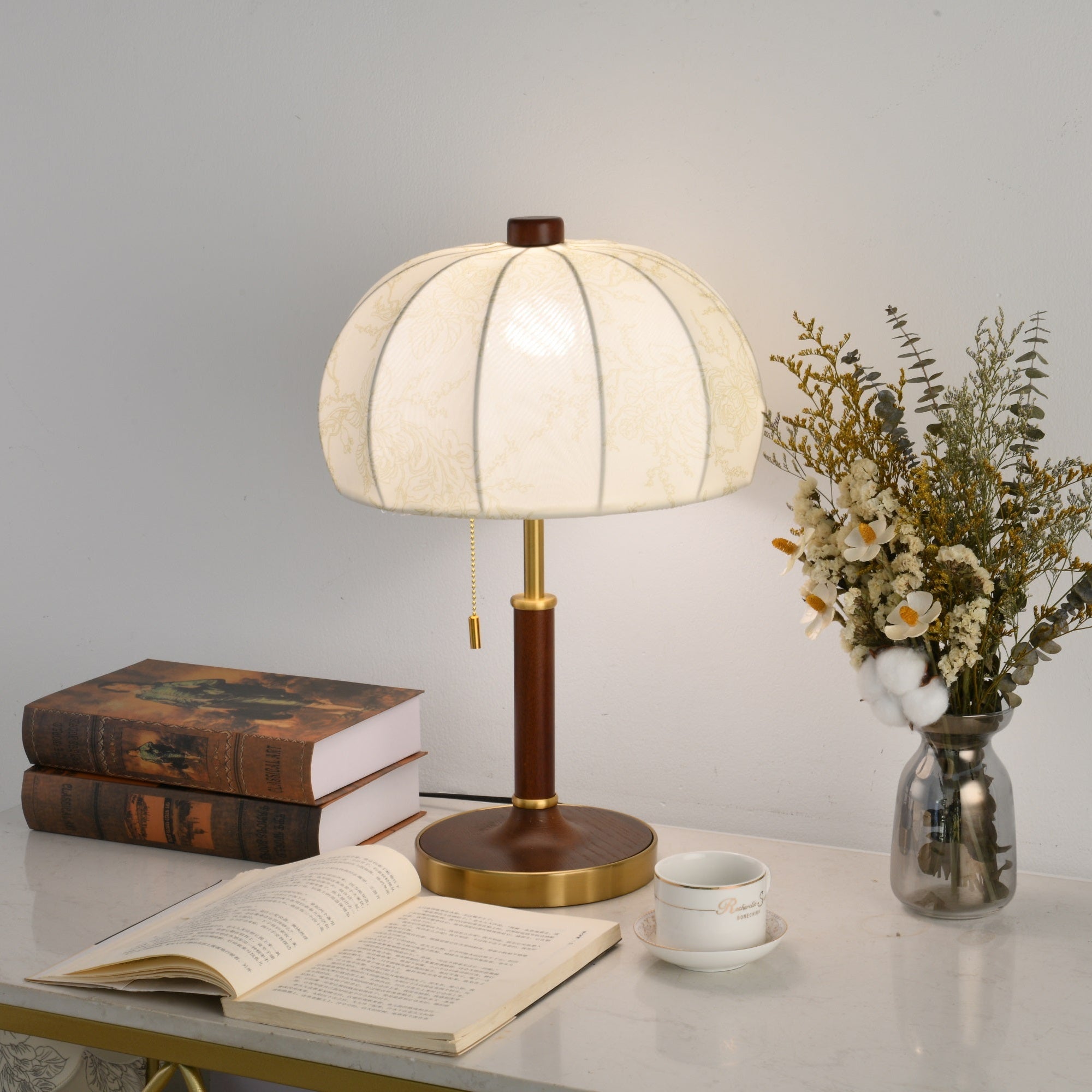 Lemusora Table Lamp