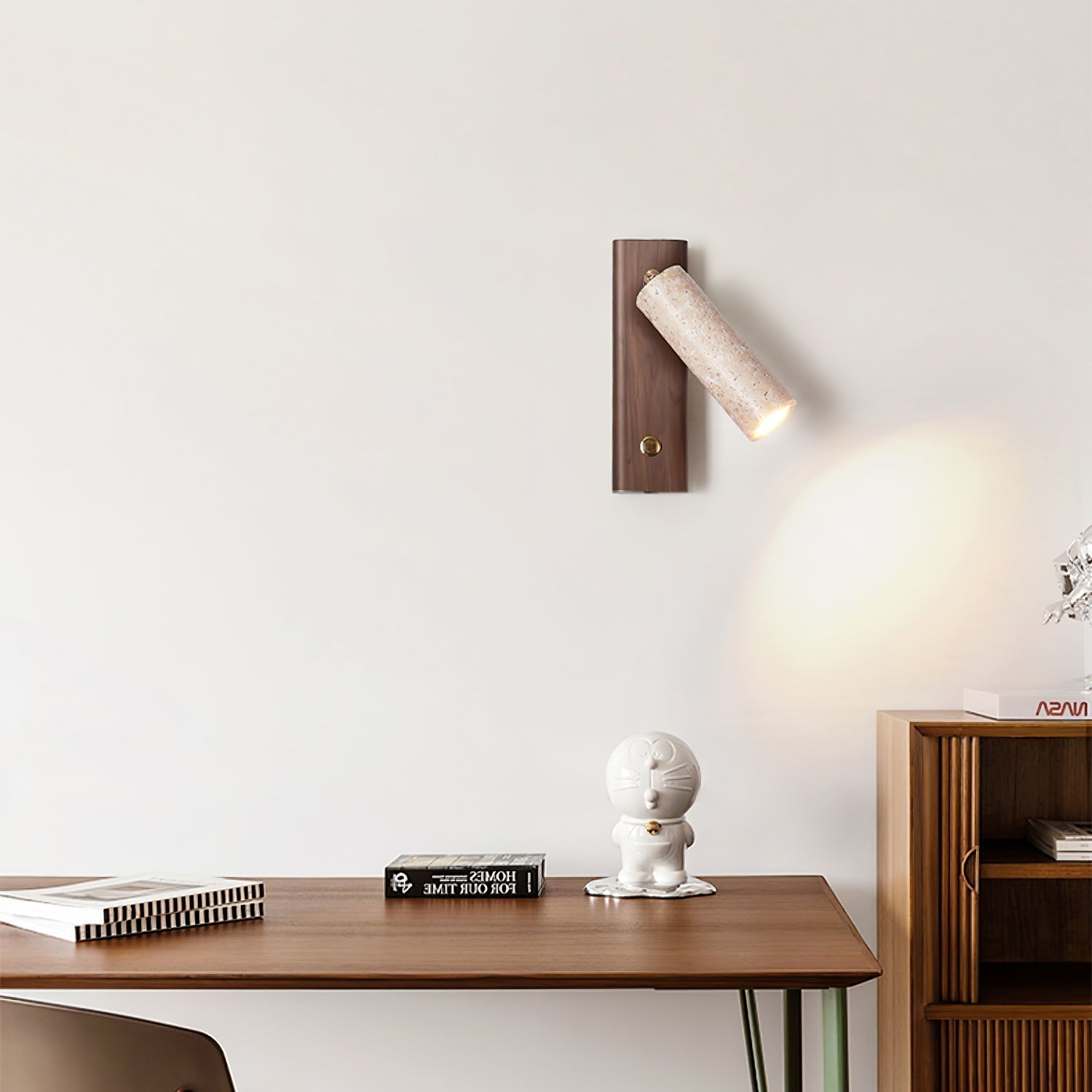 Ravro Reading Wall Light