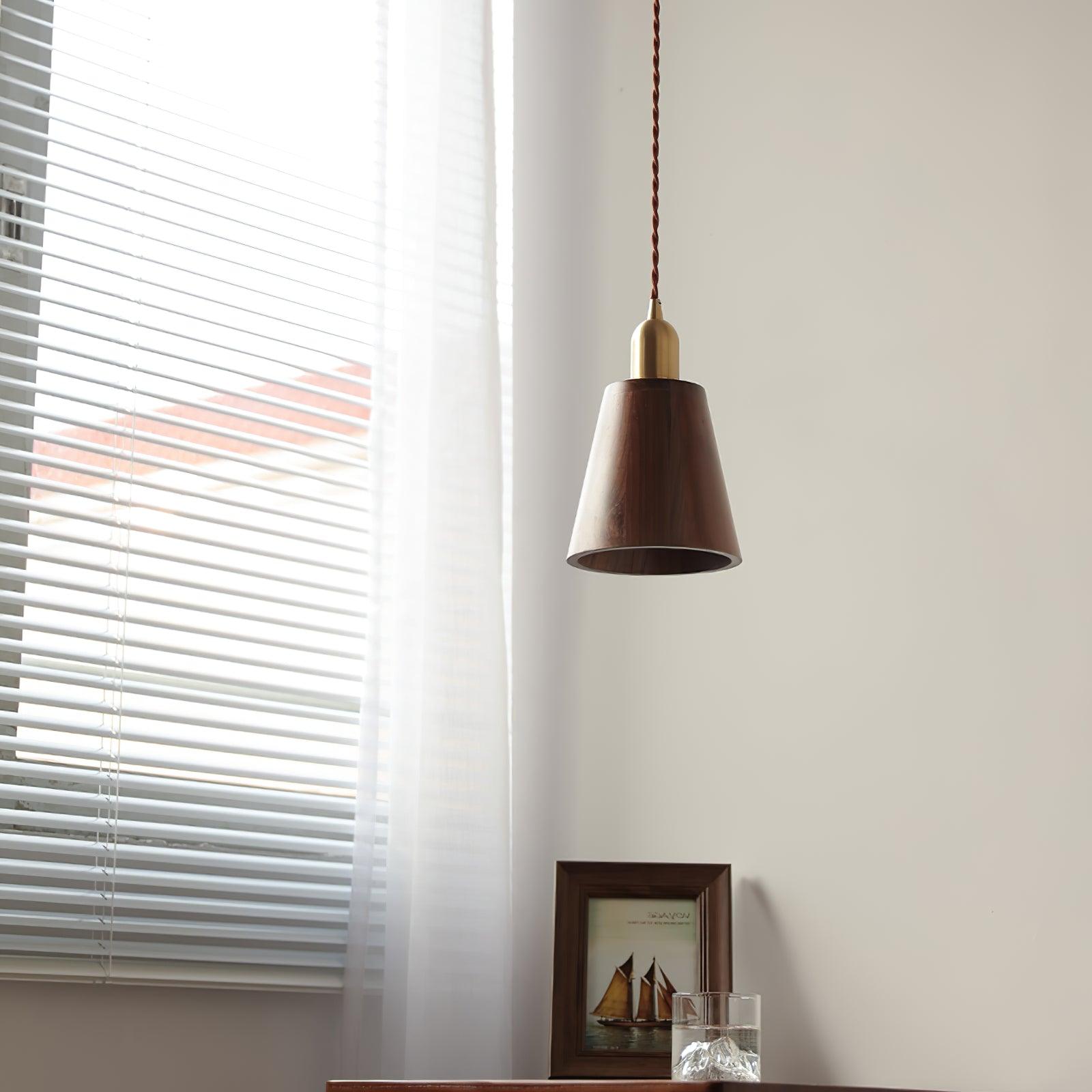 Lyves Pendant Light