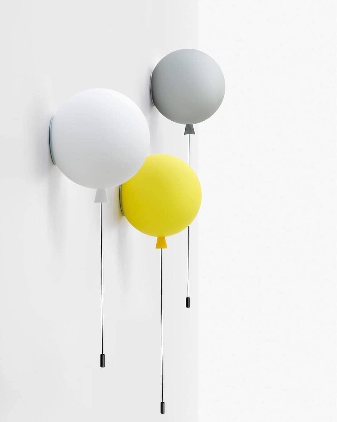 Oakoford Balloon Wall Light
