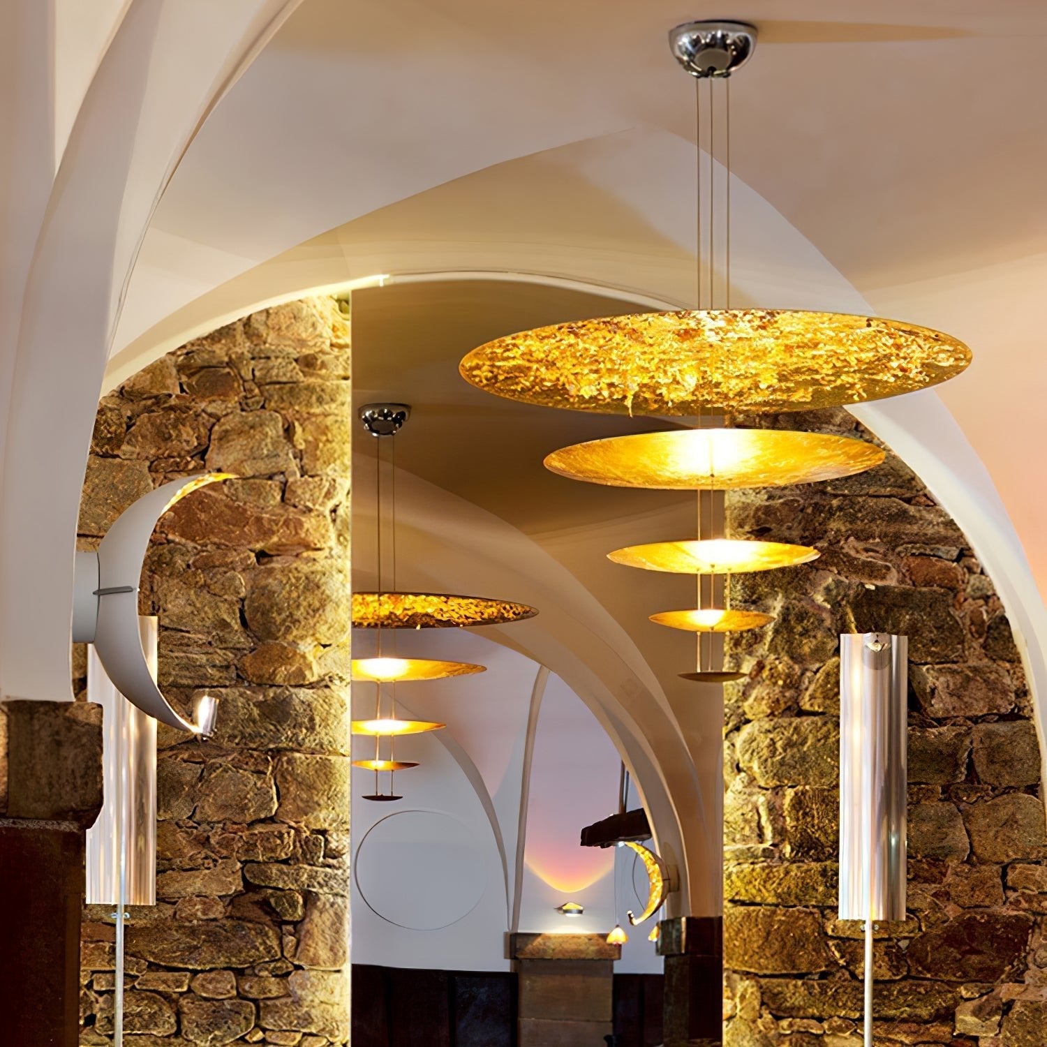 Quazo Disc Pendant Light