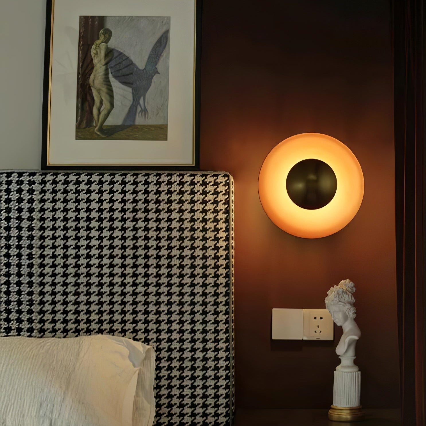Mogenna Wall Light