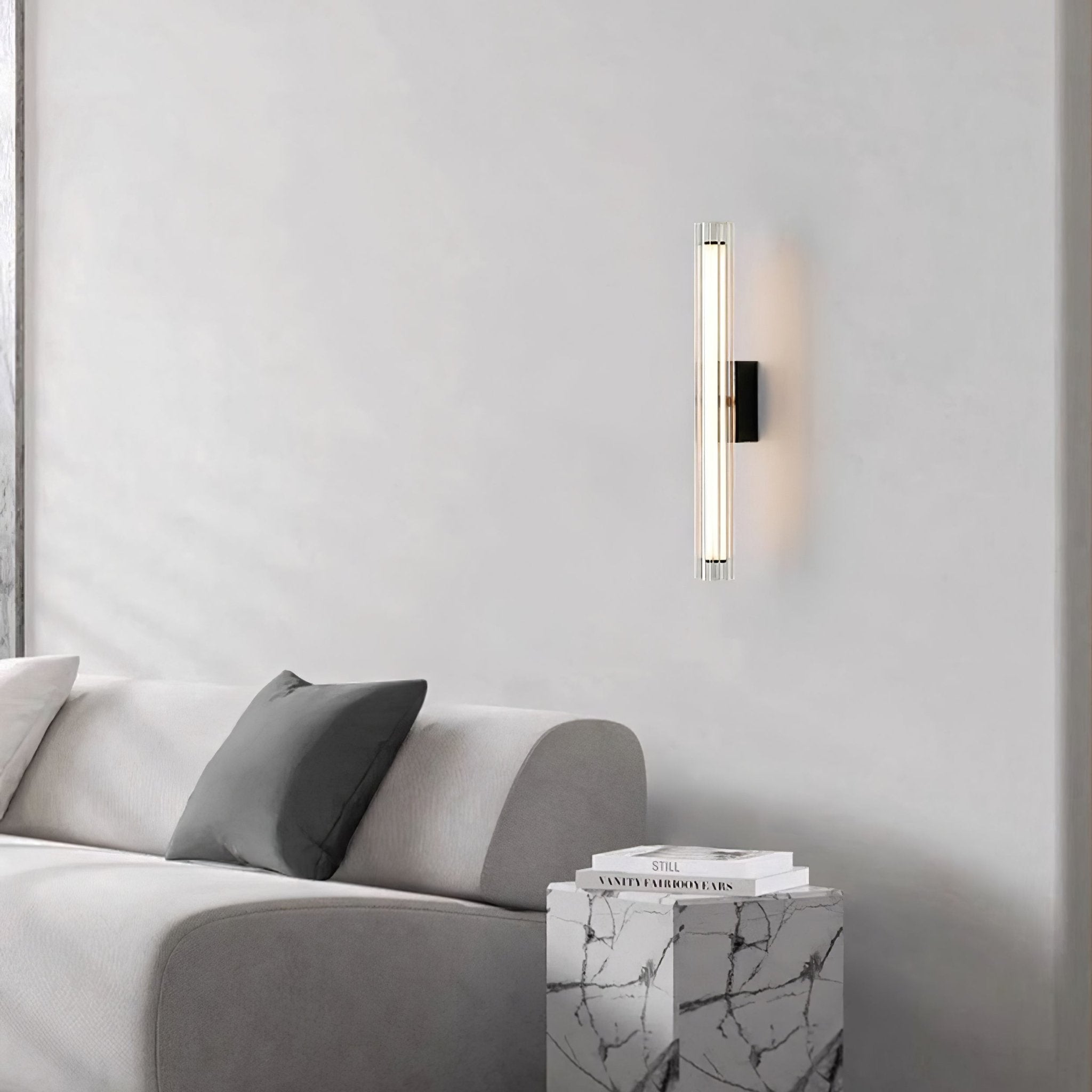 Mocien Wall Light