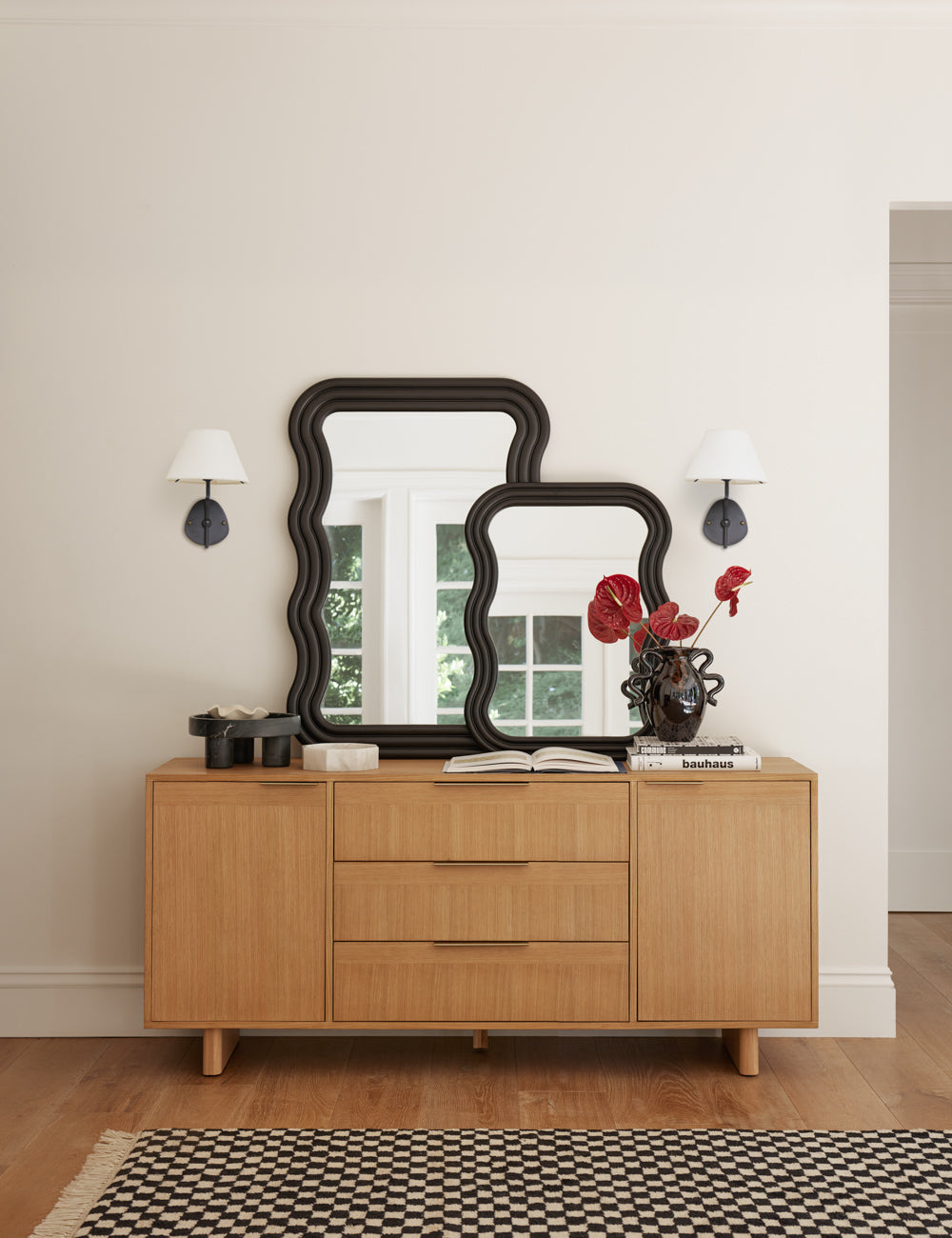 Wynnus Wall Light