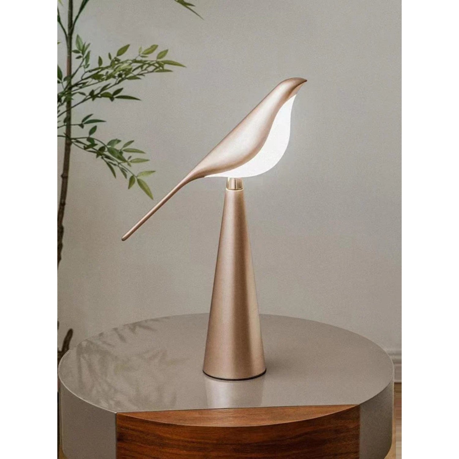 Standing Birdmann Table Lamp