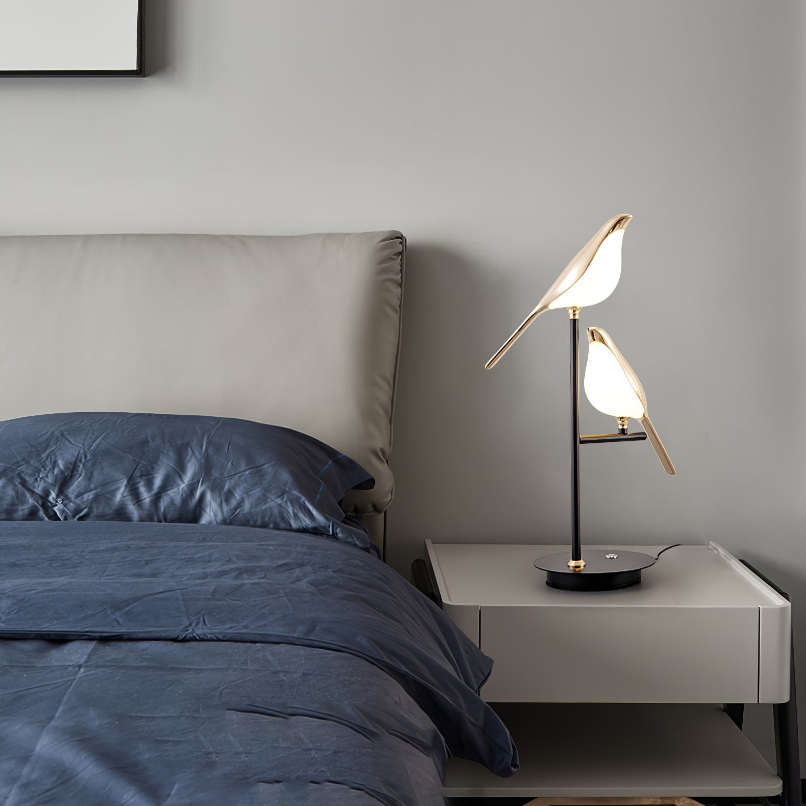 Solo Birdmann Table Lamp