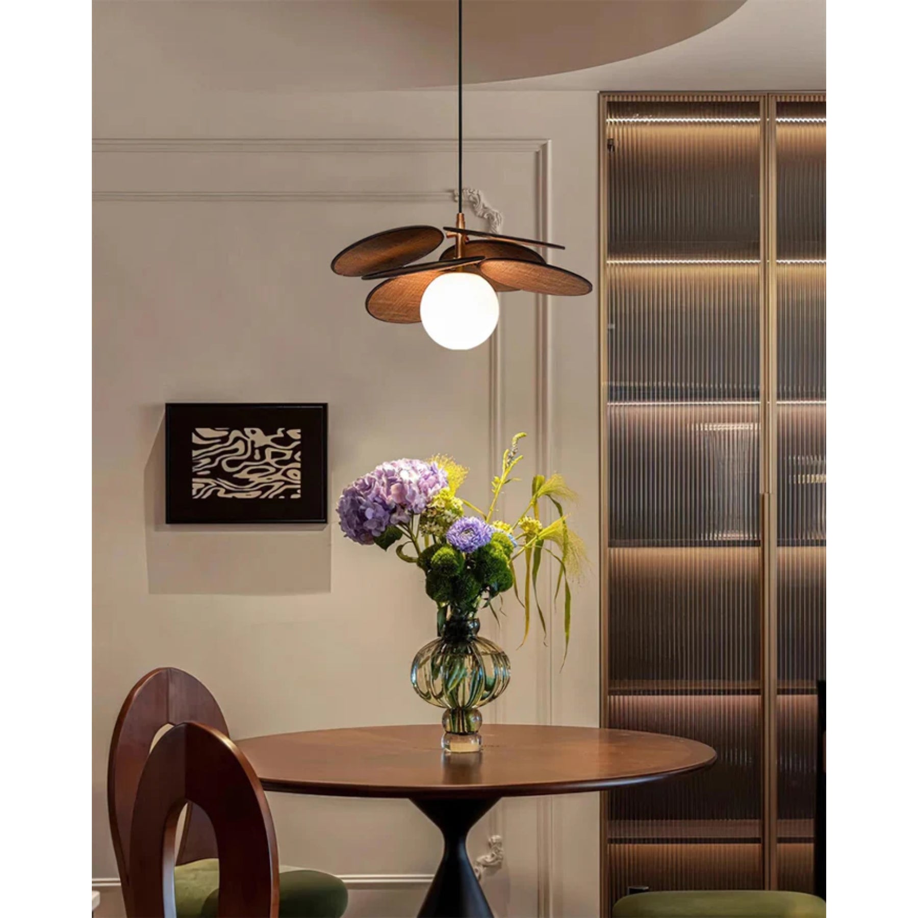 Ovaris Pendant Light