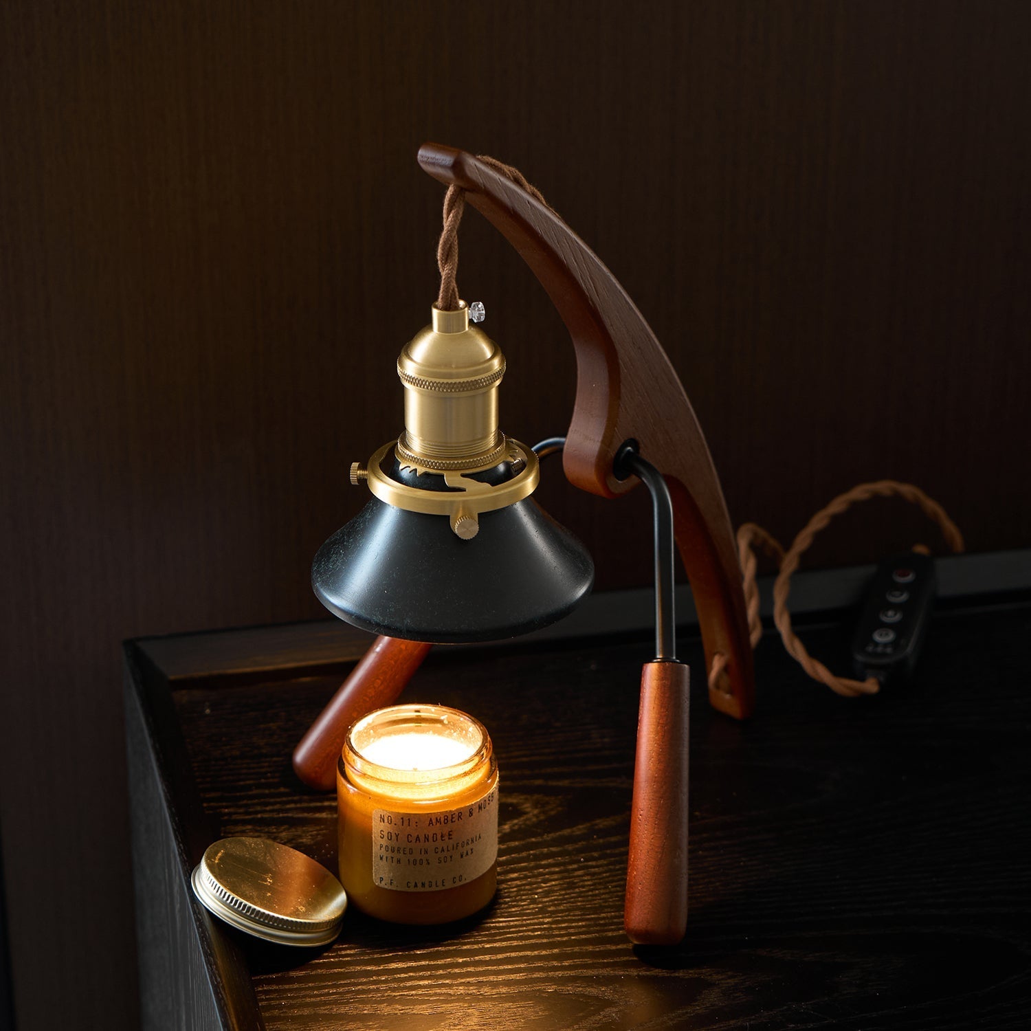 Montos Table Lamp