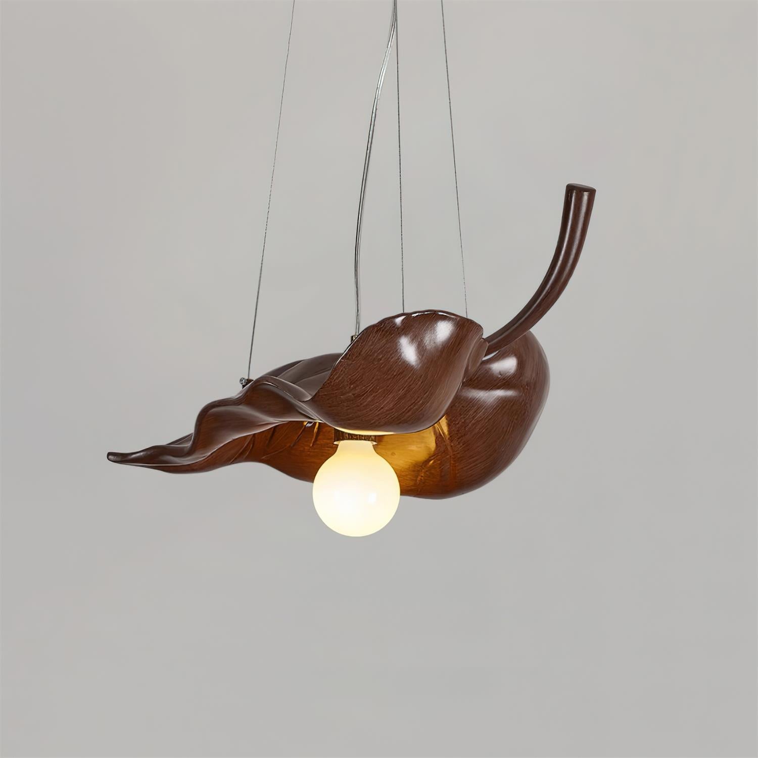Masepol Leaf Pendant Light