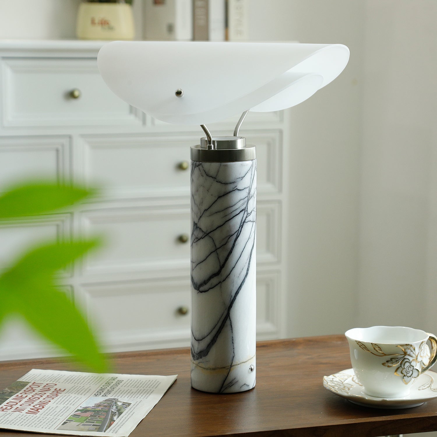 Giseo Travertine Table Lamp