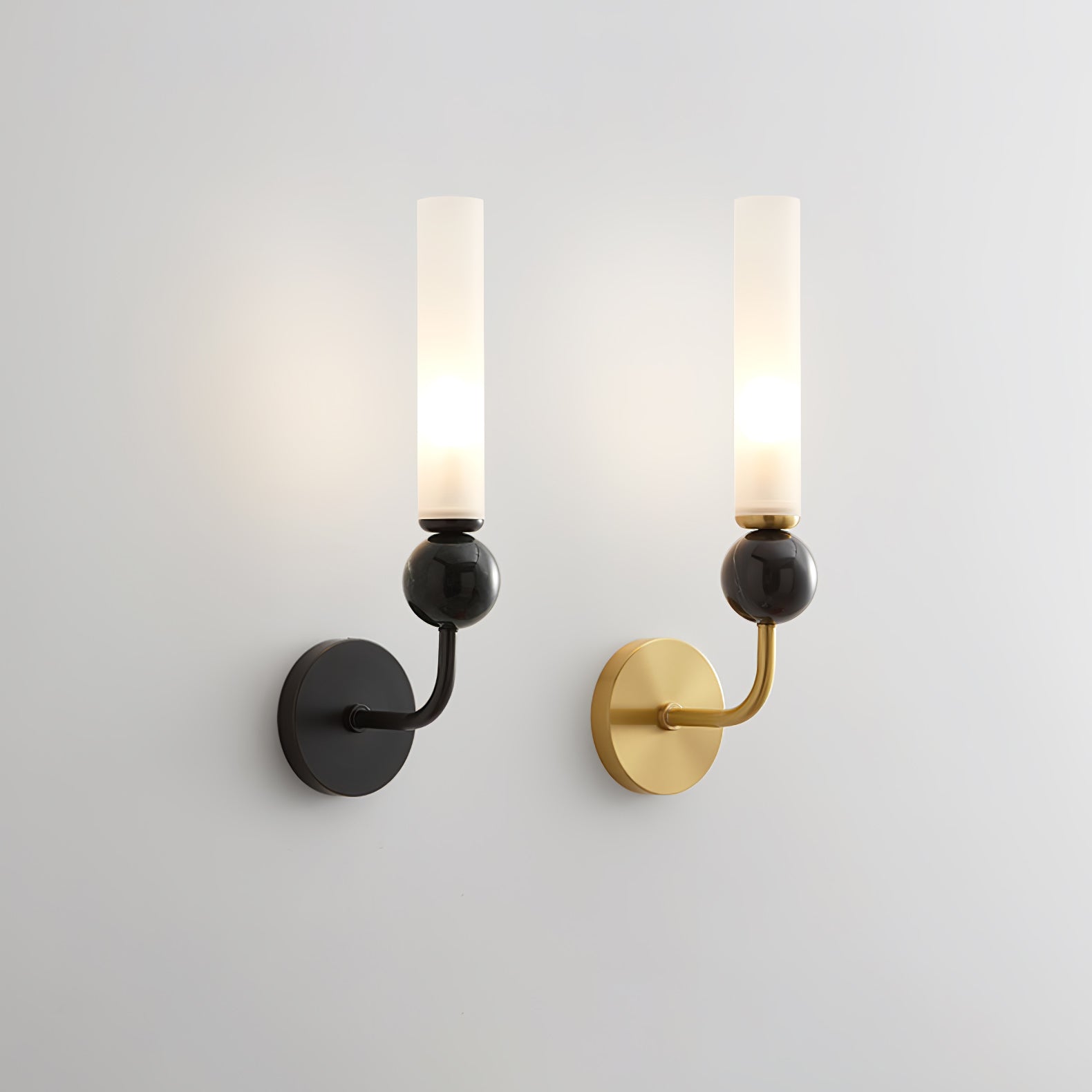 Elira Wall Light