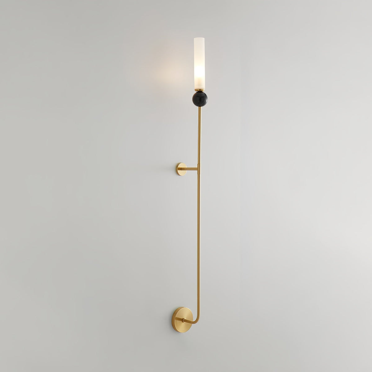 Brivi Vertical Wall Light