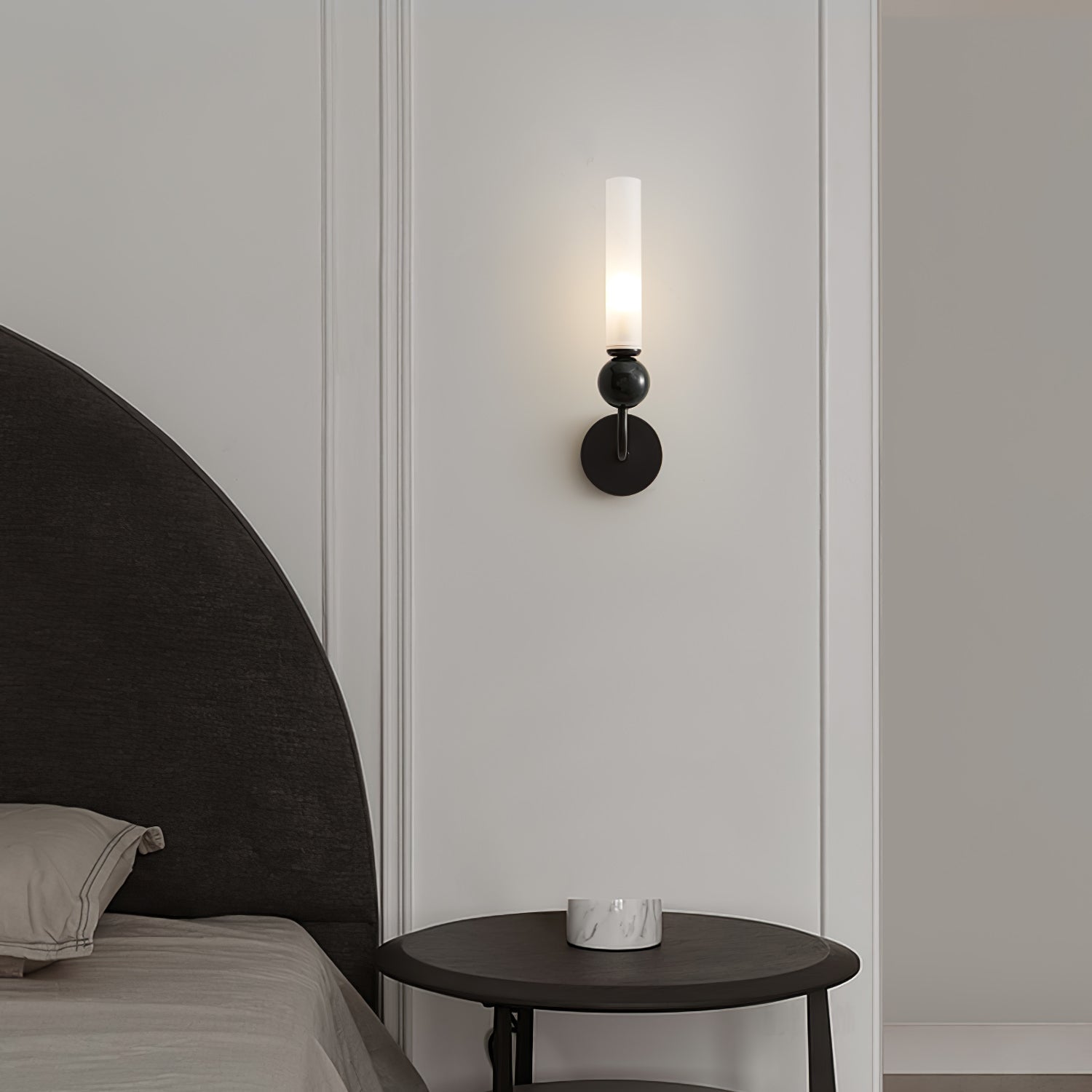 Elira Wall Light