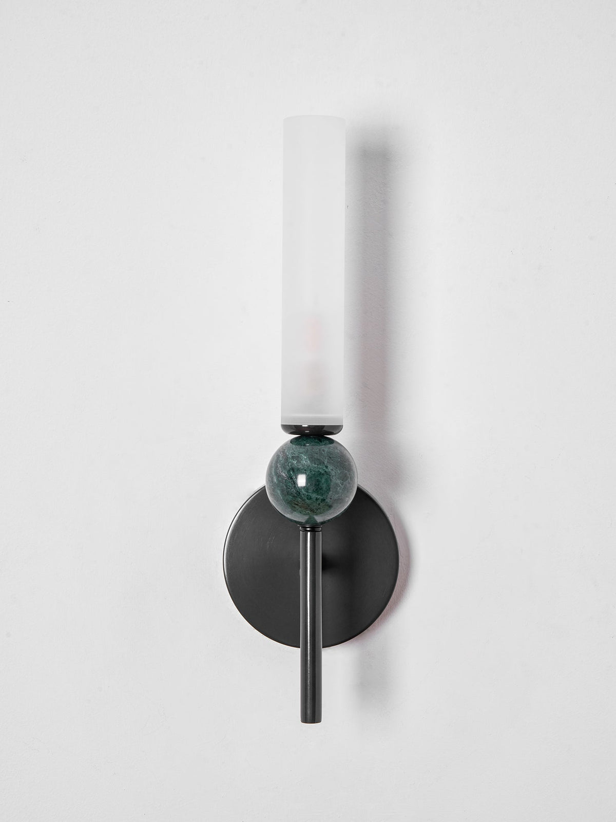 Marble Vertical Wall Lamp - Vakkerlight