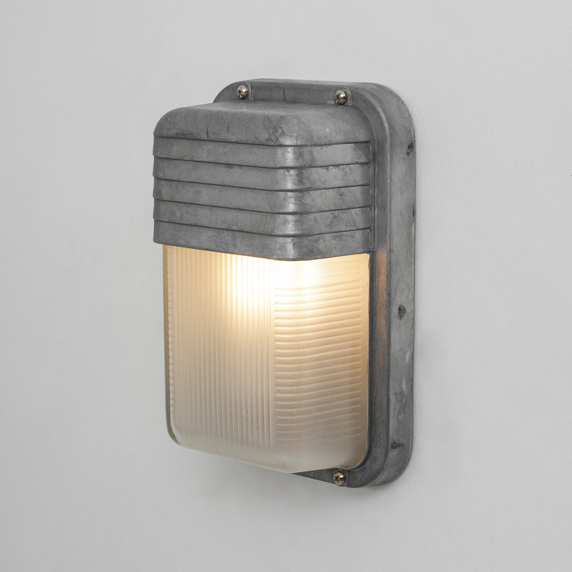 Eldroia Outdoor Wall Light