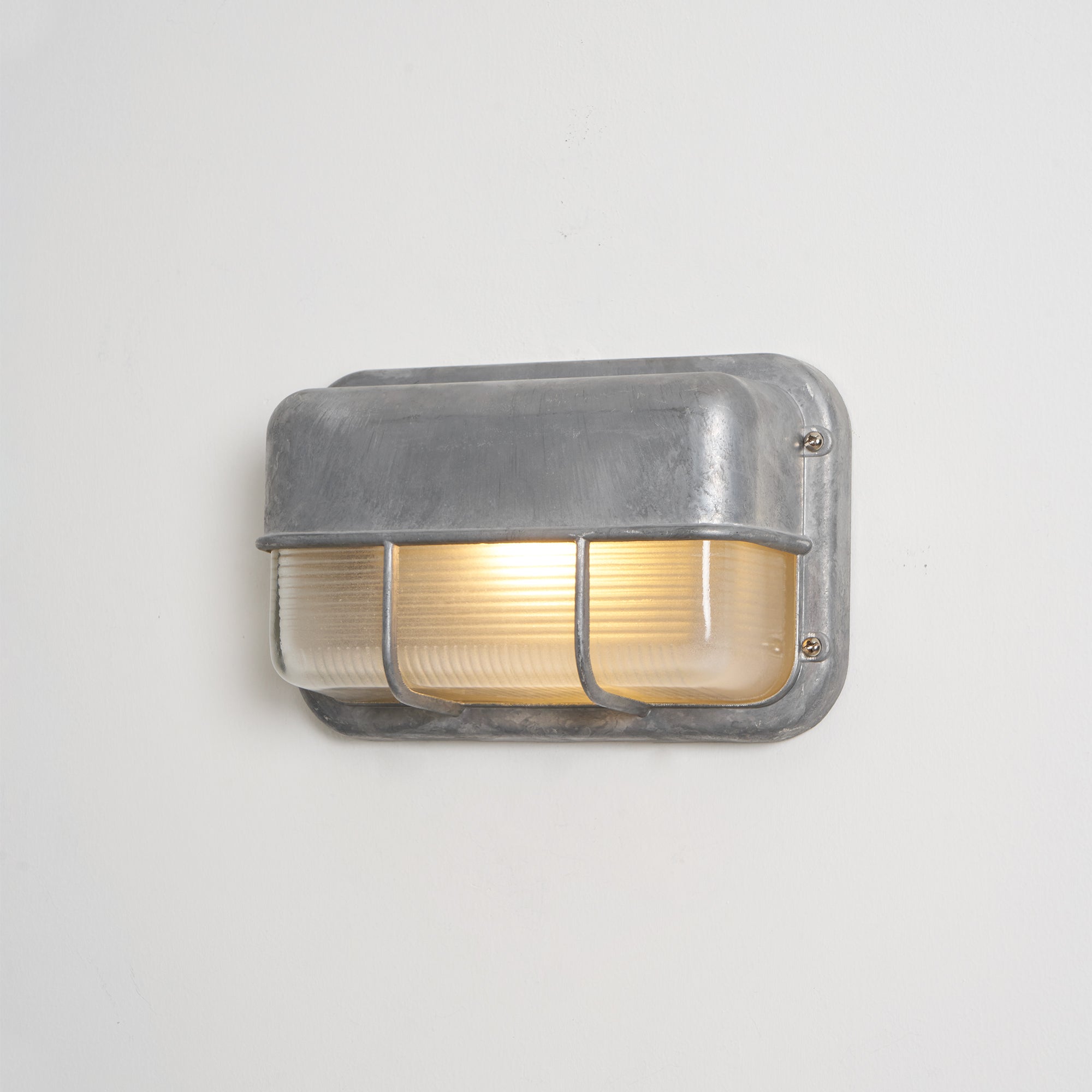 Eldroia Outdoor Wall Light