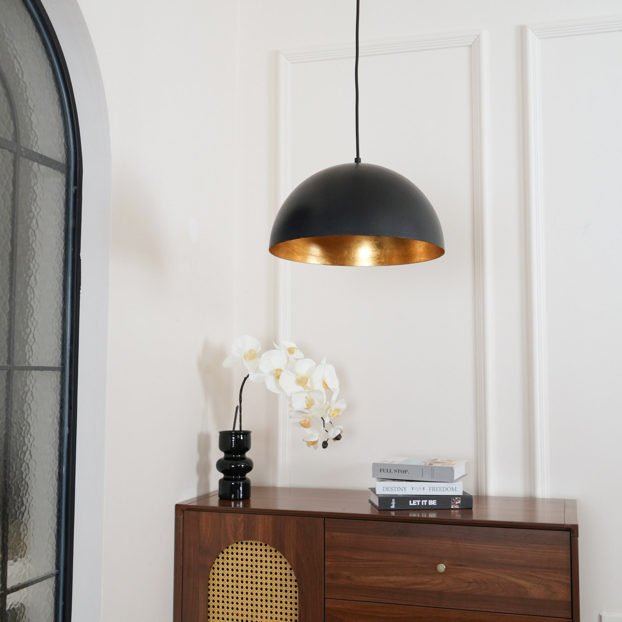 Meldome Pendant Light