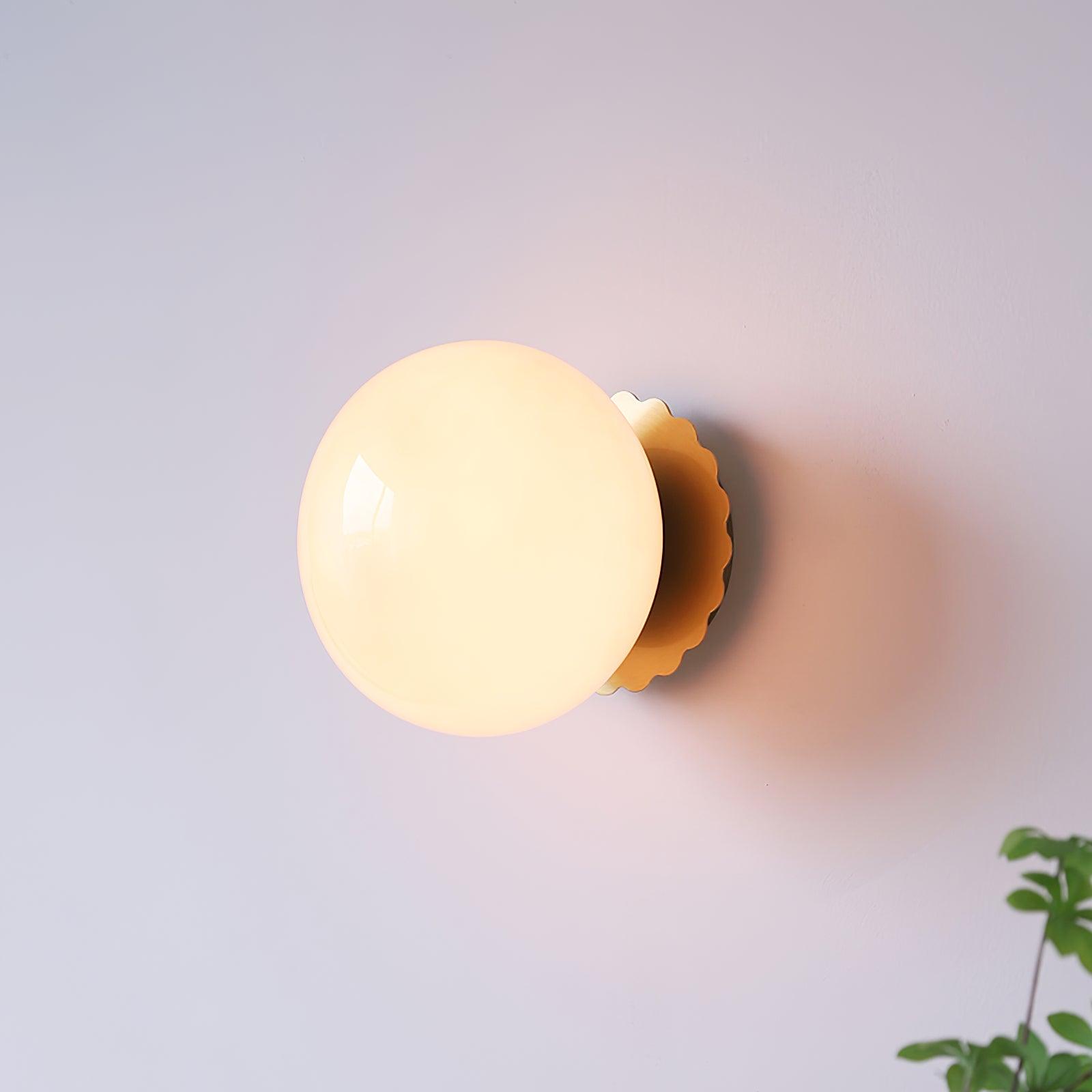 Veronio Wall Light
