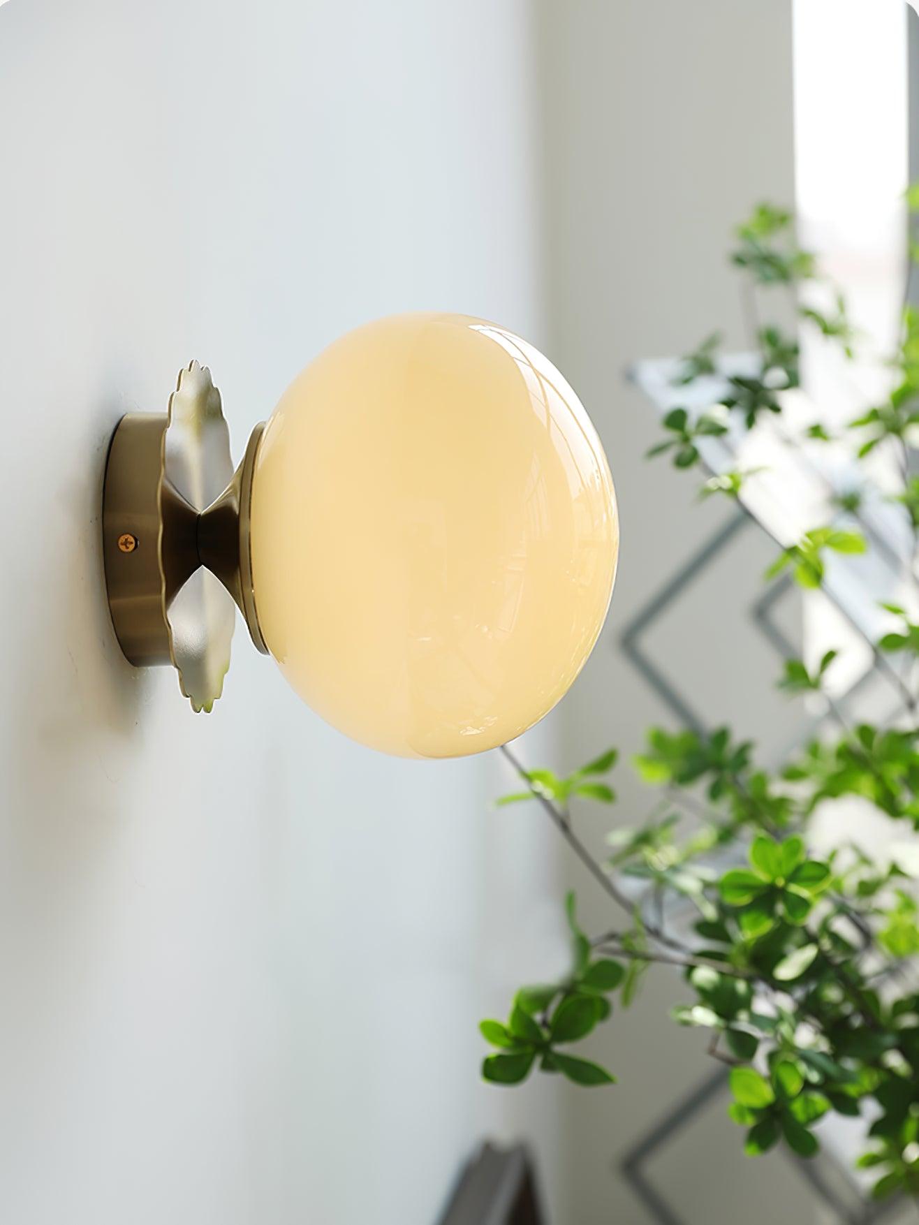 Veronio Wall Light