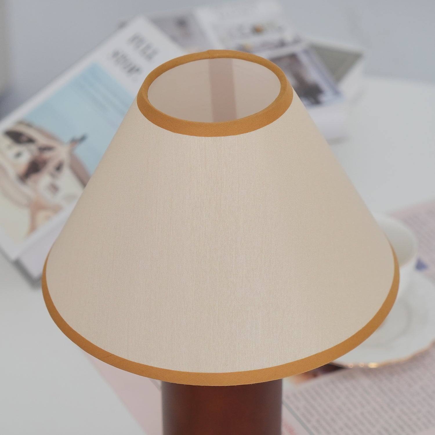 Meritin Table Lamp