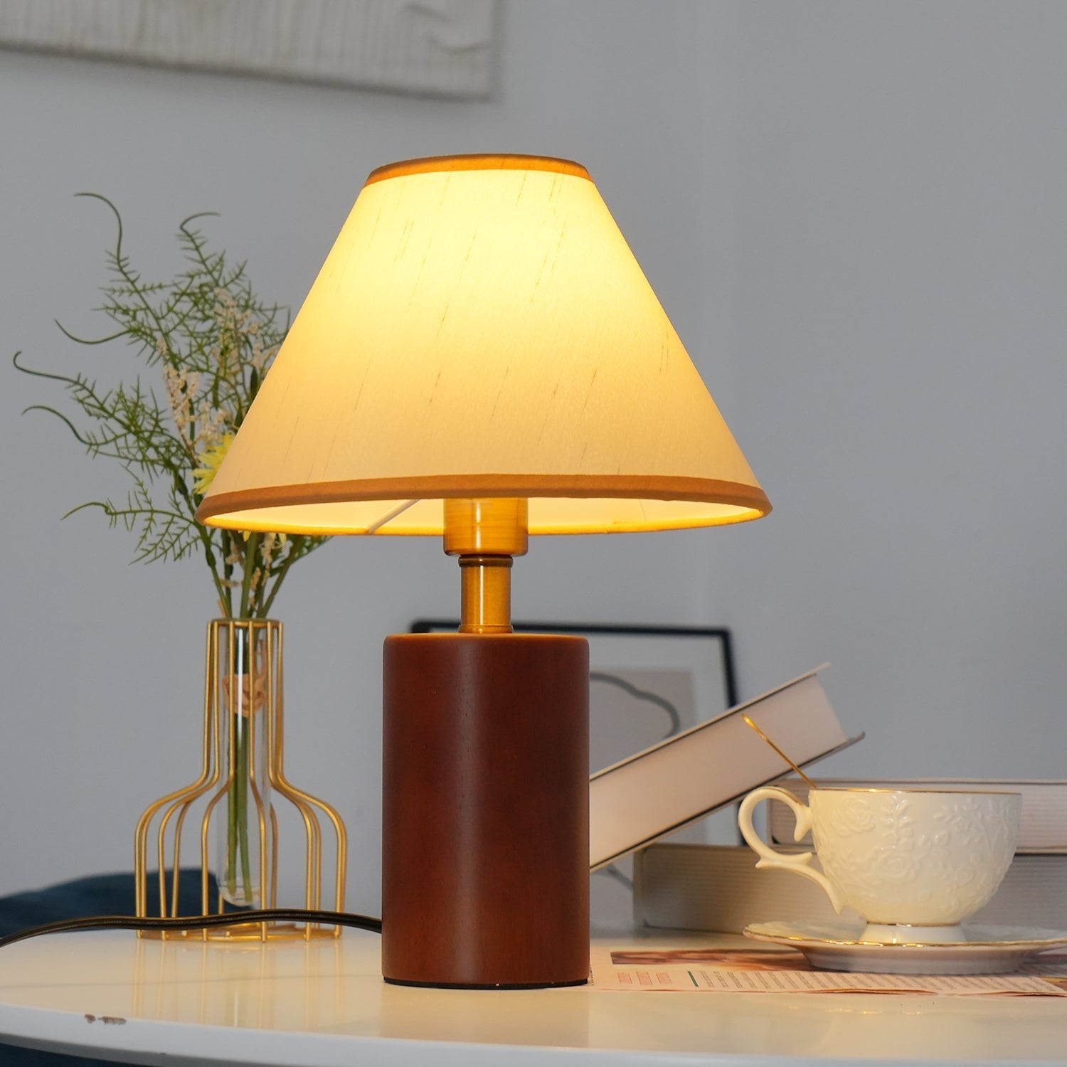 Meritin Table Lamp