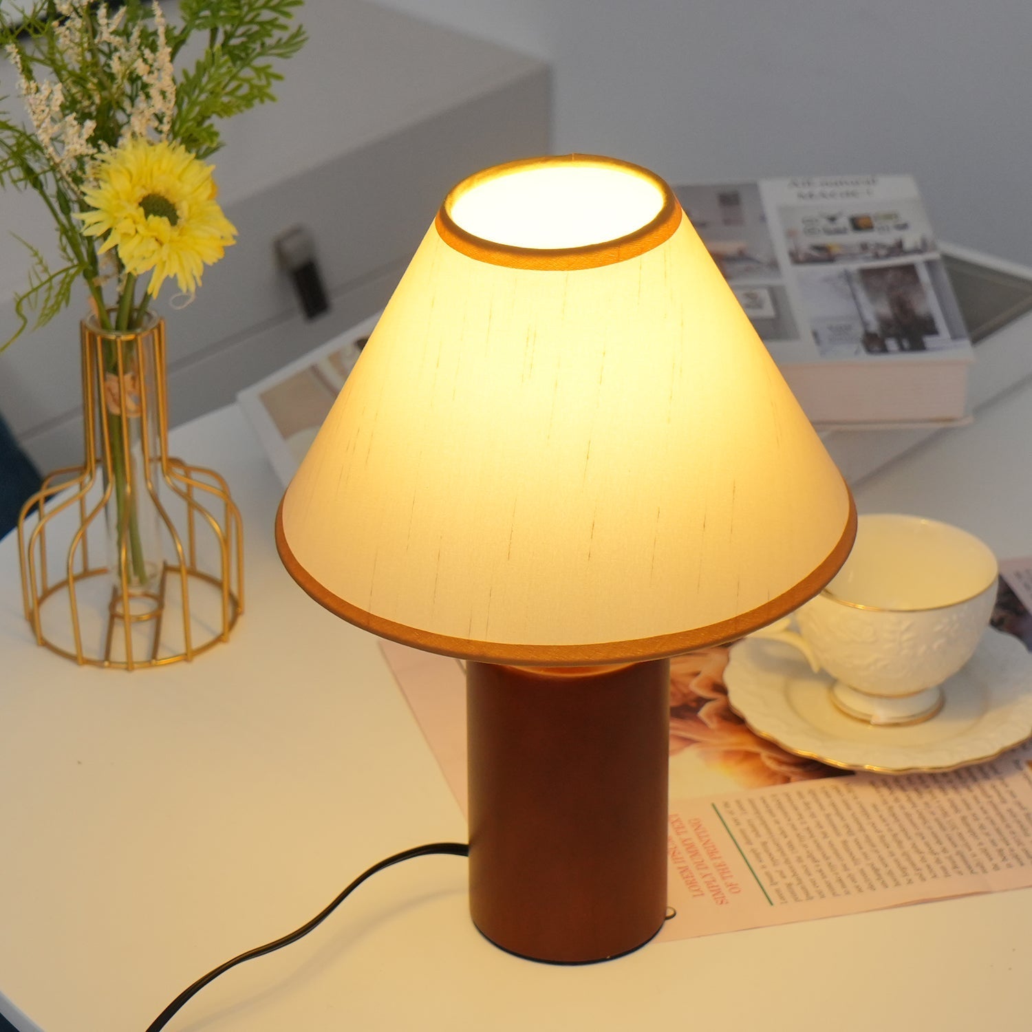 Meritin Table Lamp