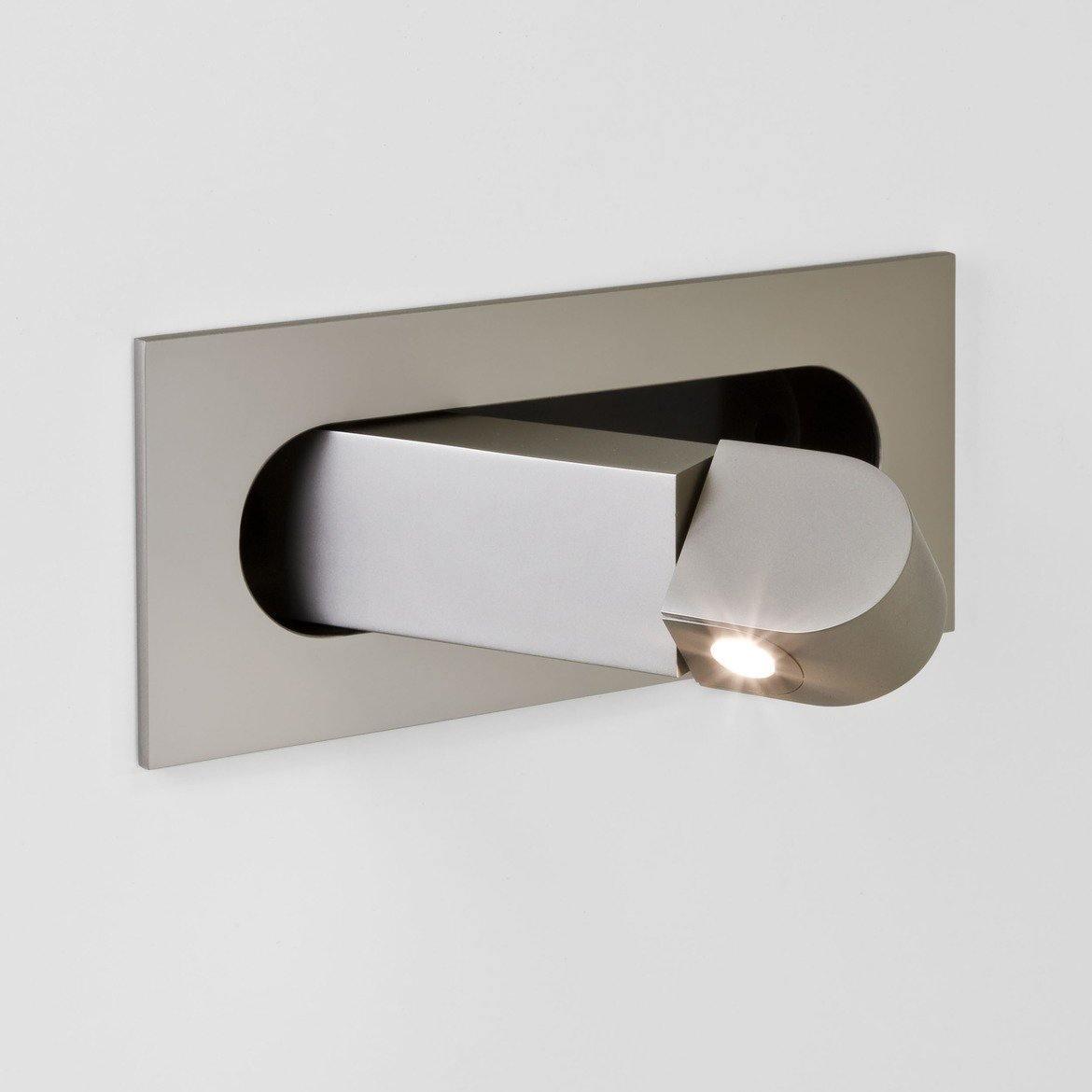 Lavlon Wall Light