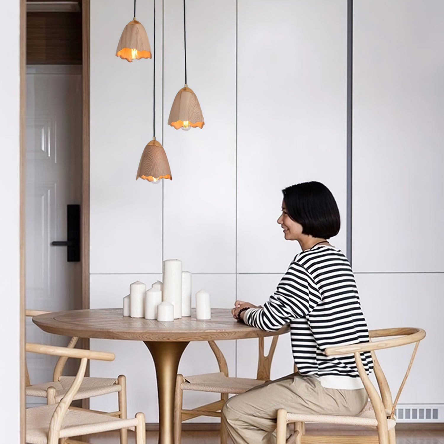Meboly Pendant Light