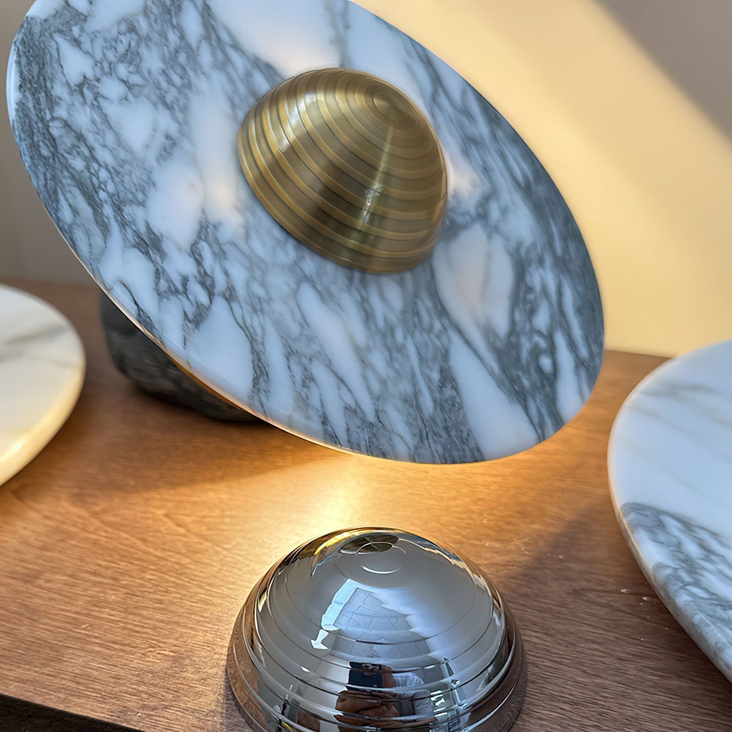 Besoin Marble Wall Light
