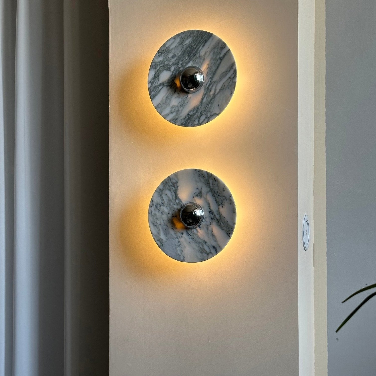 Besoin Marble Wall Light