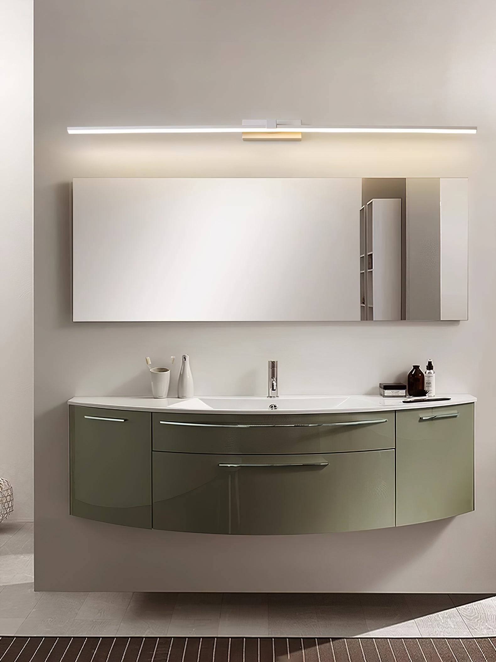 Aldas Linear Wall Light