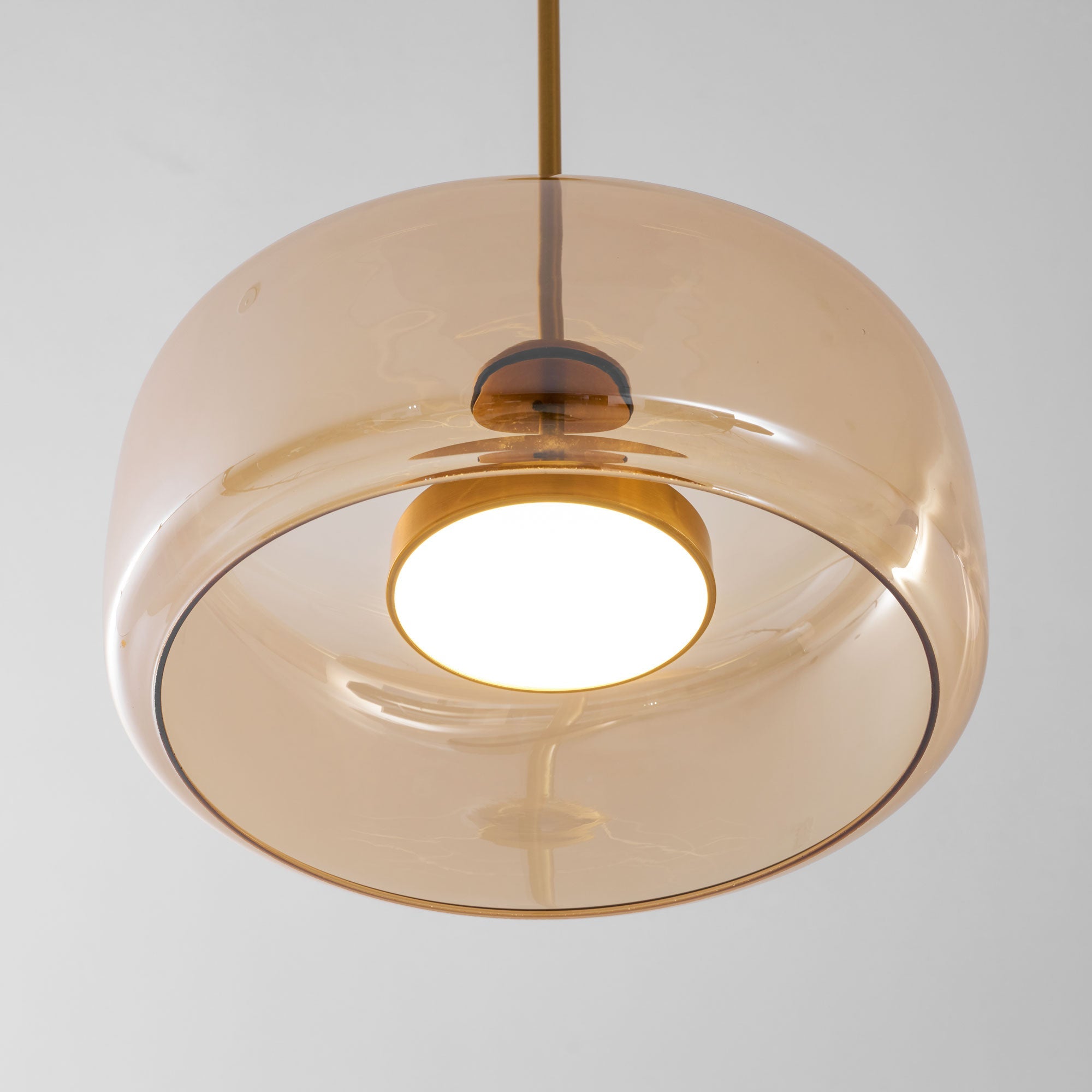 Nivve Globe Pendant Light