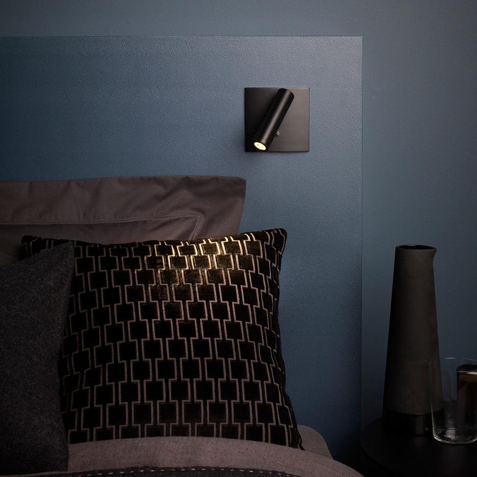 Trilvor Wall Light