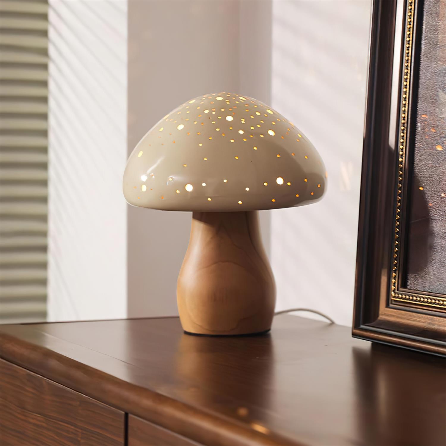 Molenty Table Lamp