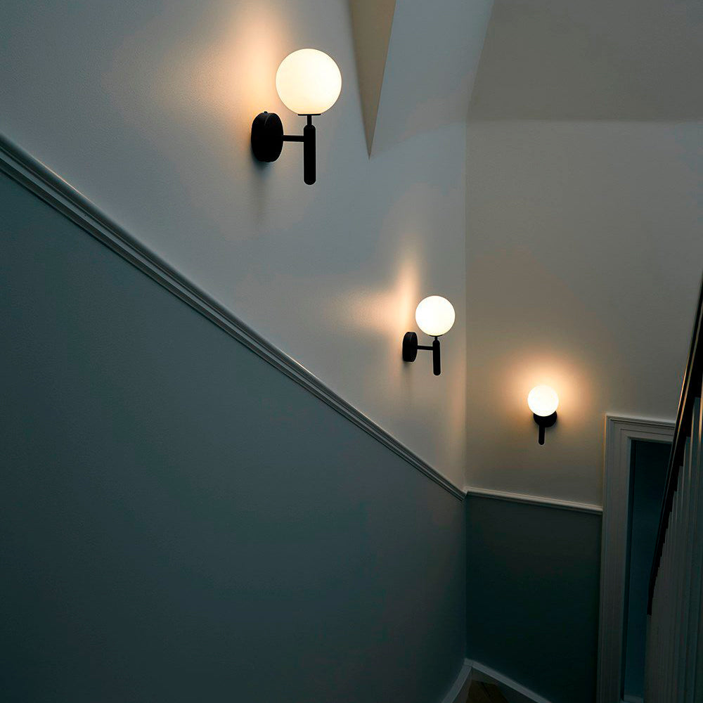 Zanovi Wall Light
