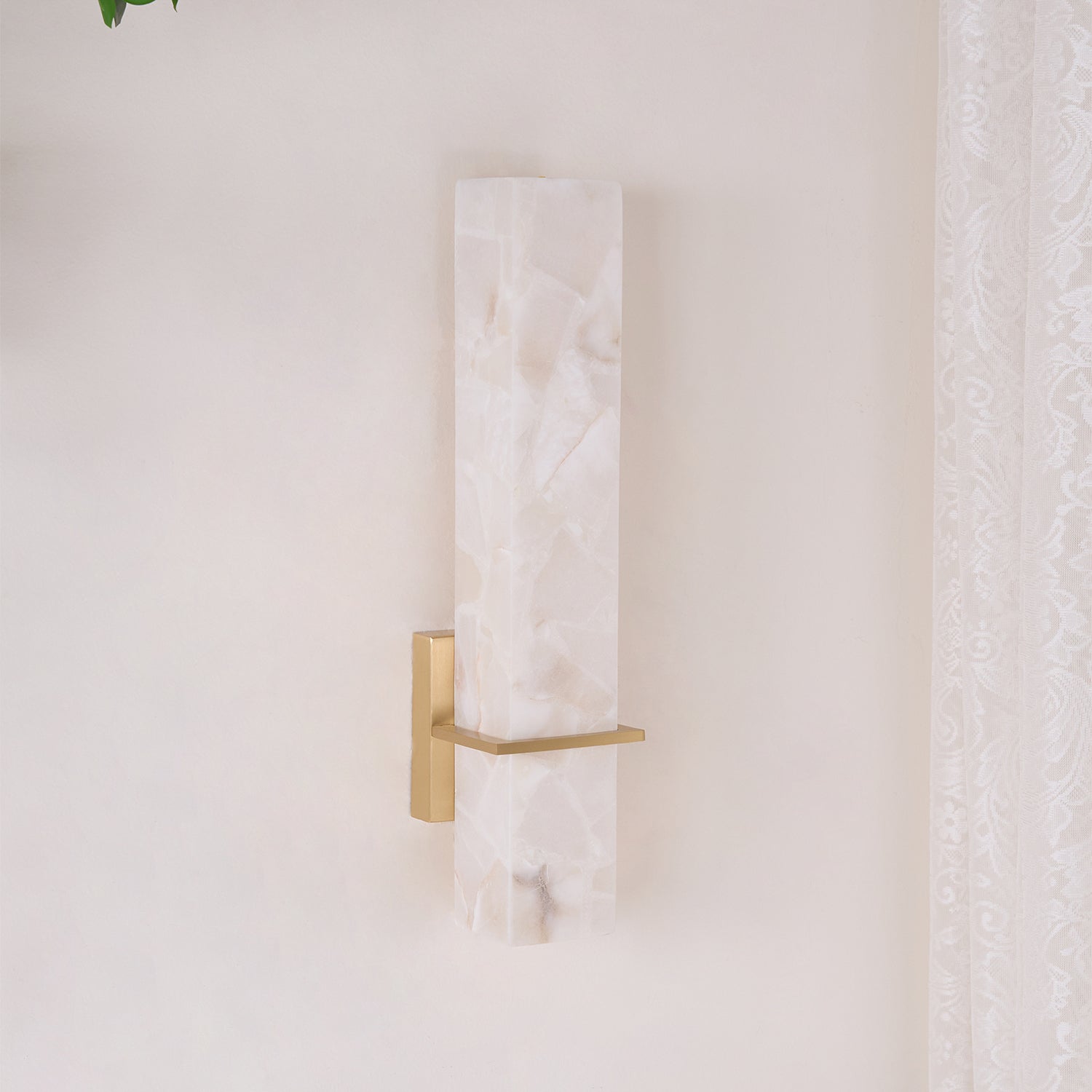 Omereas Wall Light