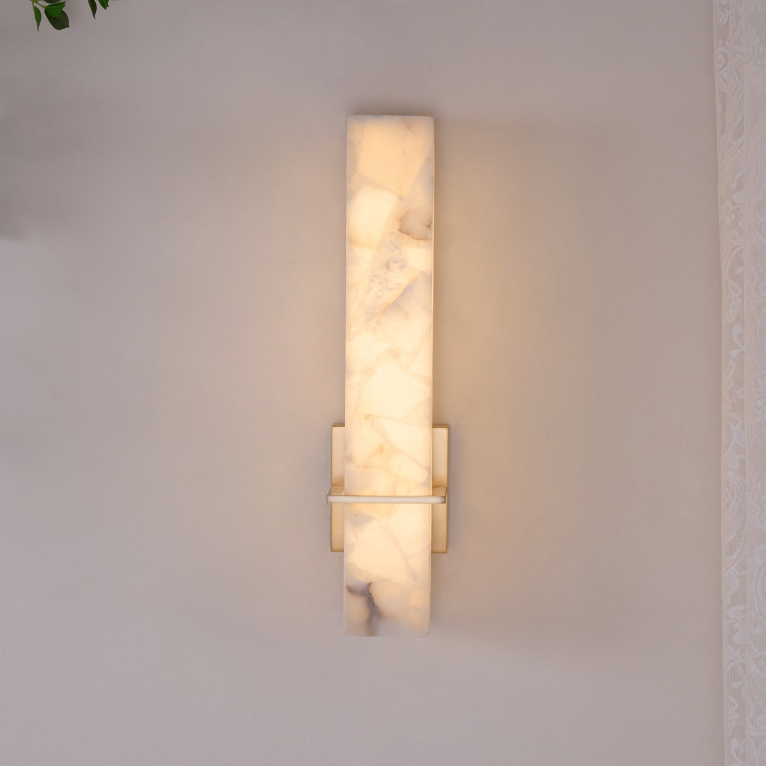 Omereas Wall Light