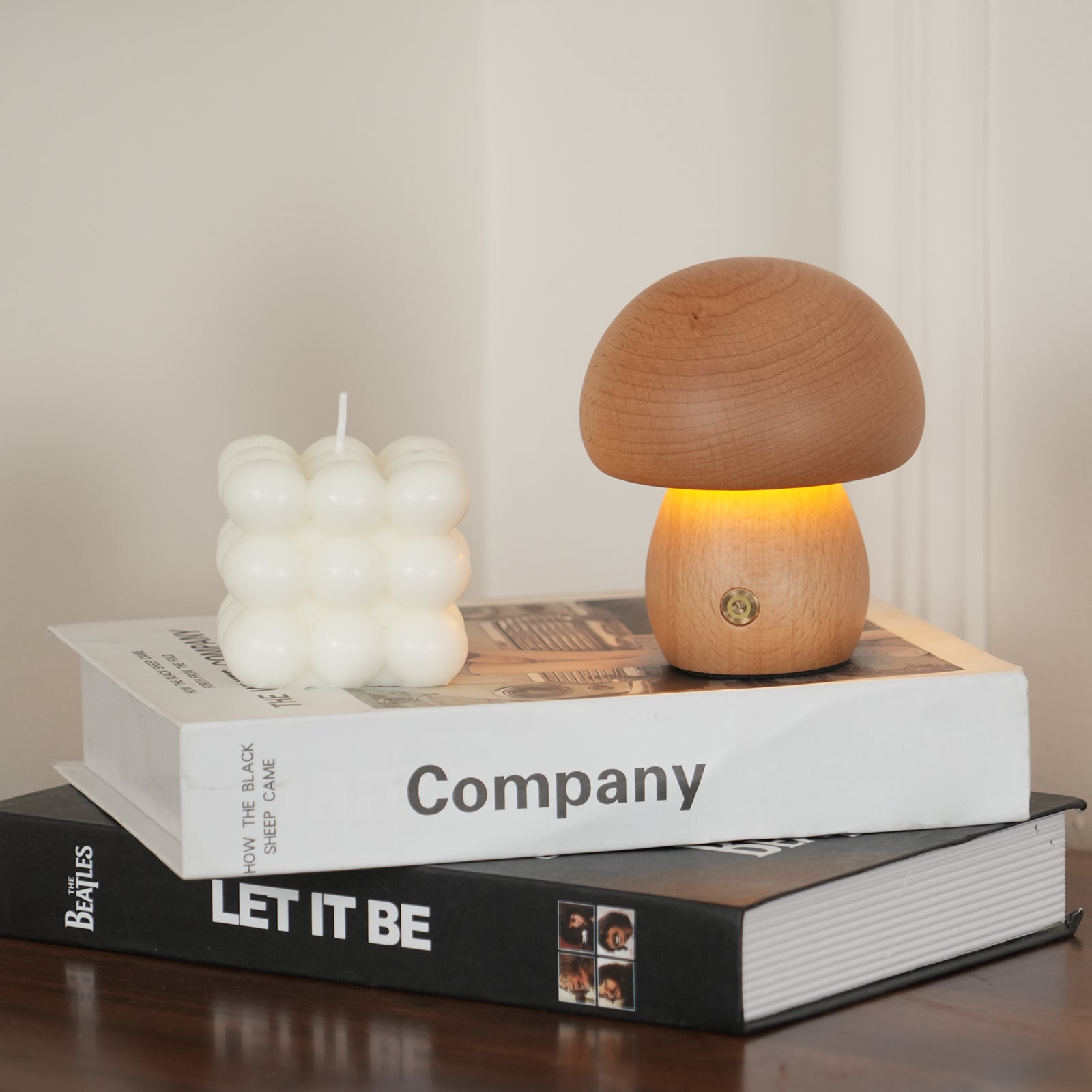 Vellaro Table Lamp