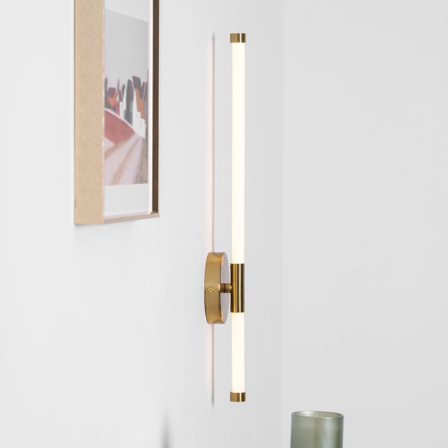 Moneve Wall Light