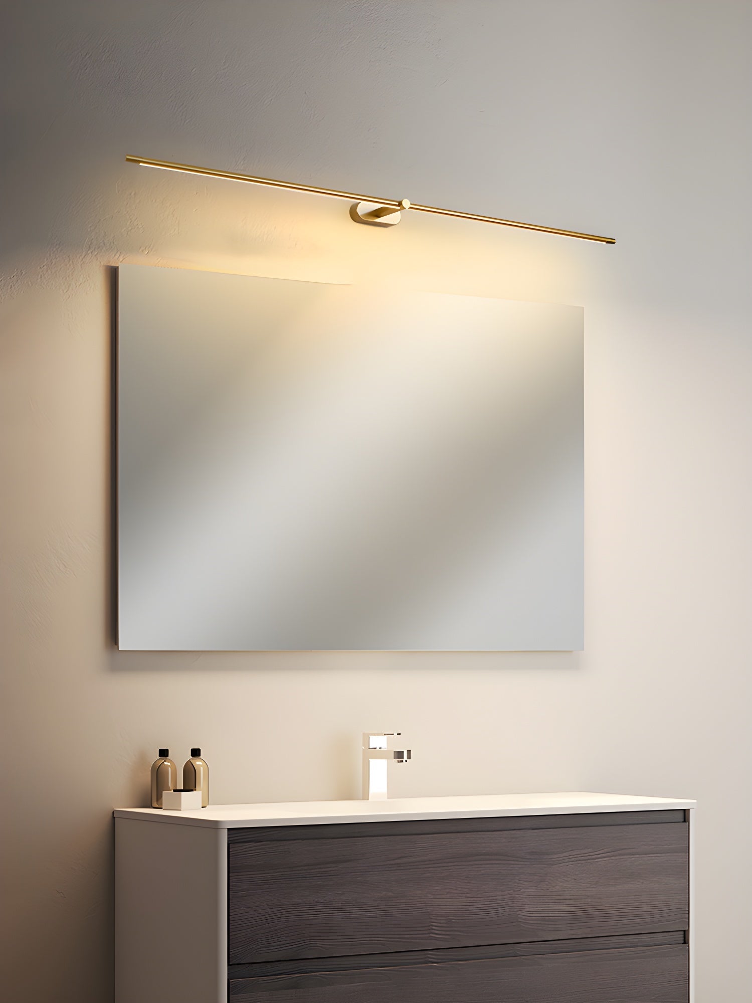 Reyton Rechargable Linear Wall Light