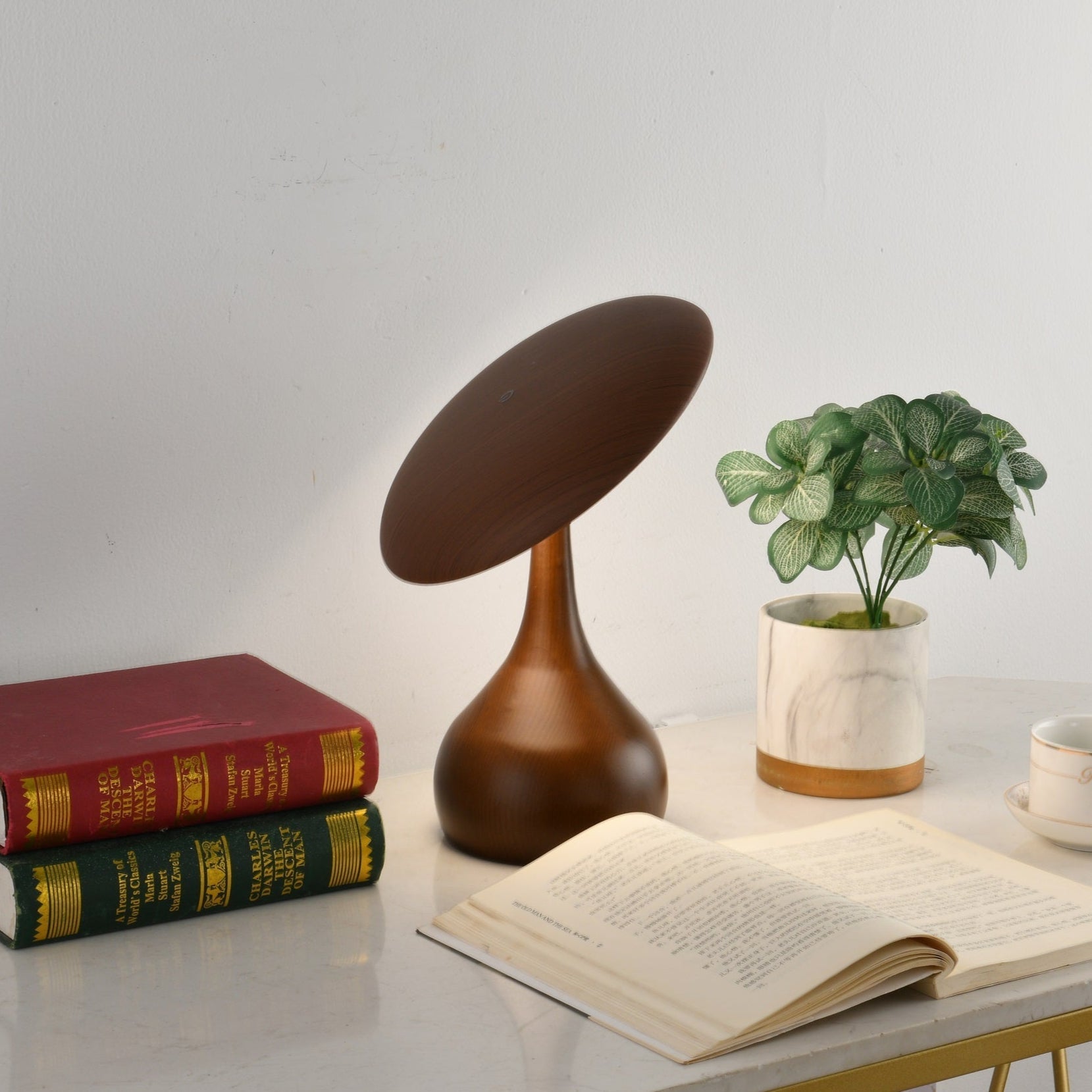Milveto Table Lamp