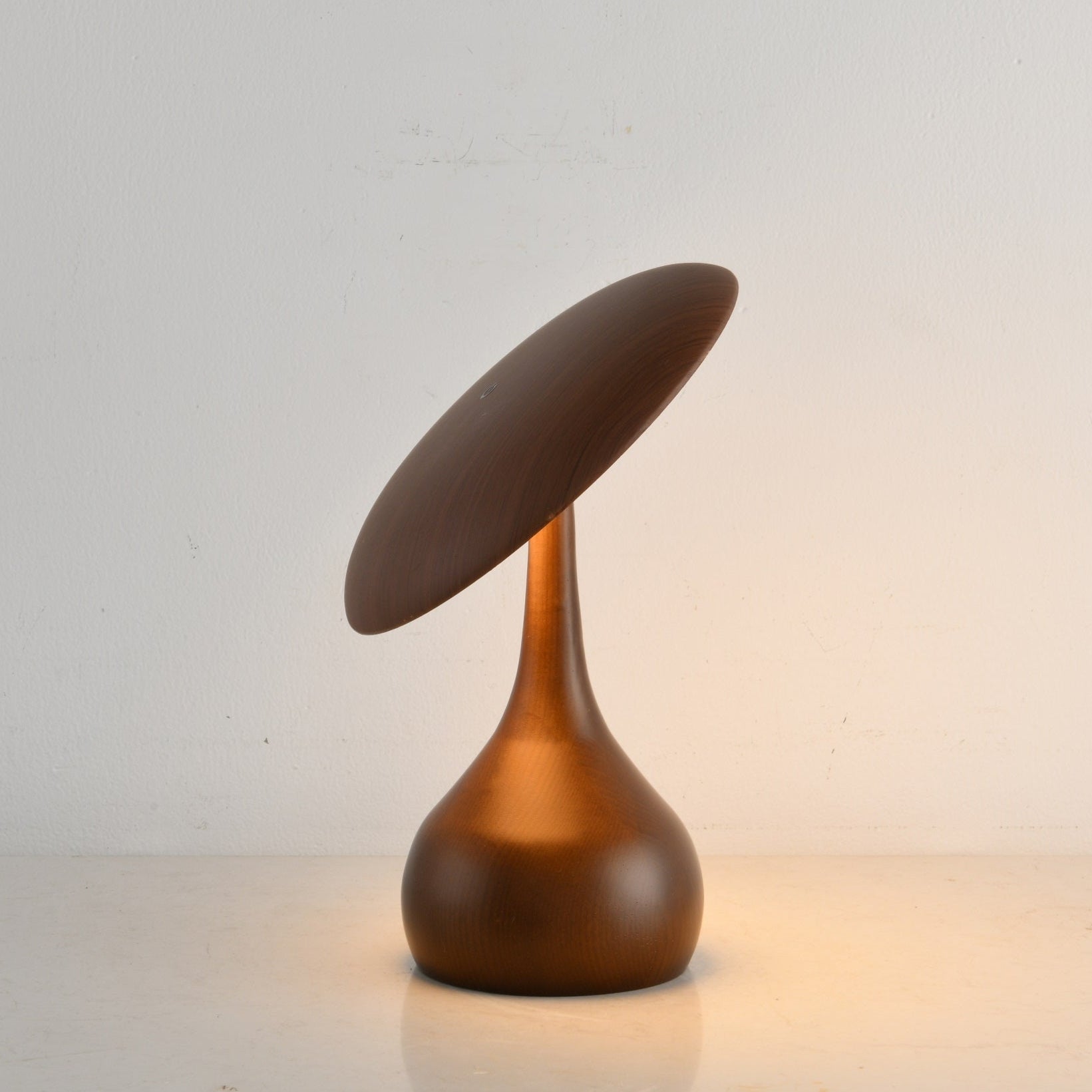 Milveto Table Lamp